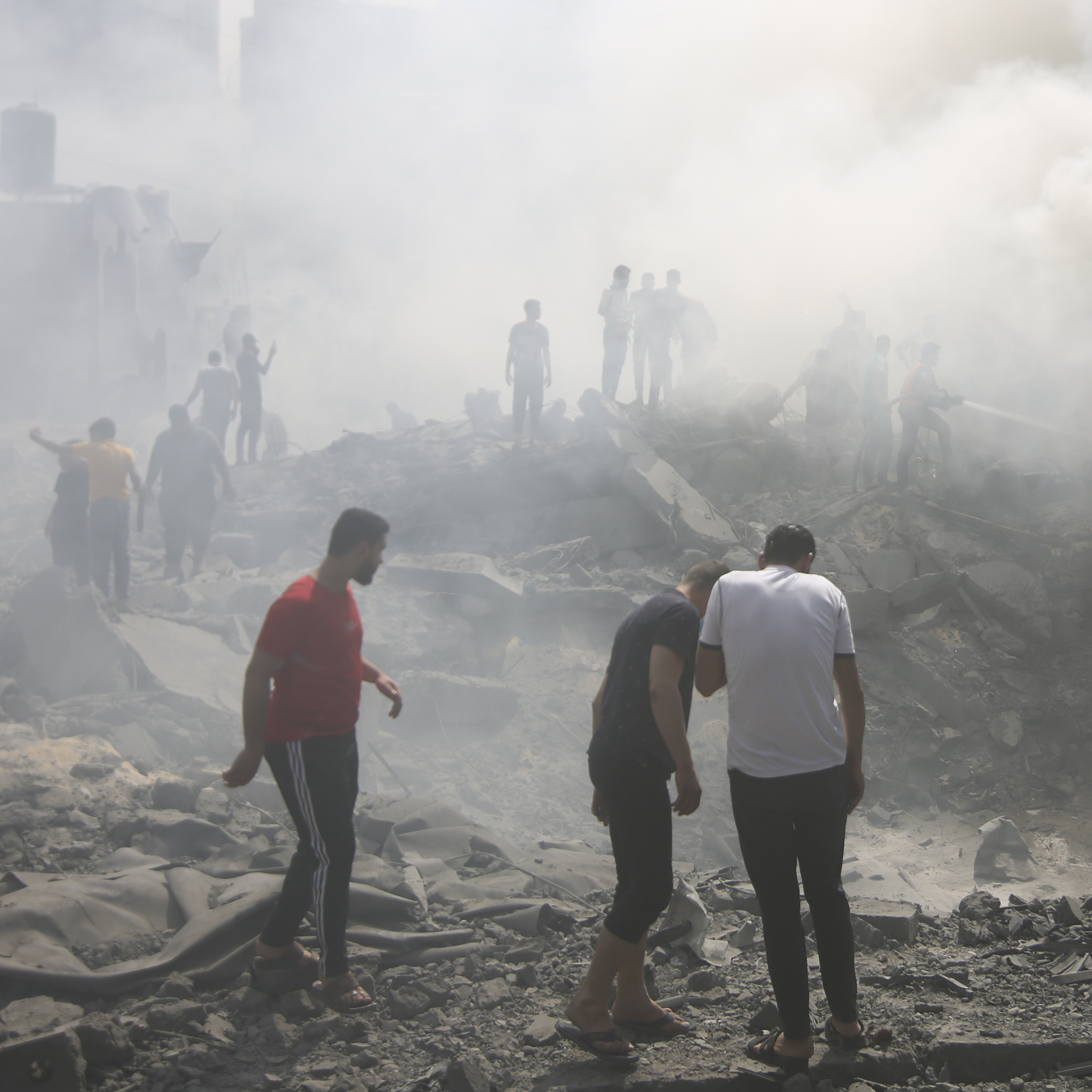 cover of episode U.S. diplomacy in Israel and an American family trapped in Gaza