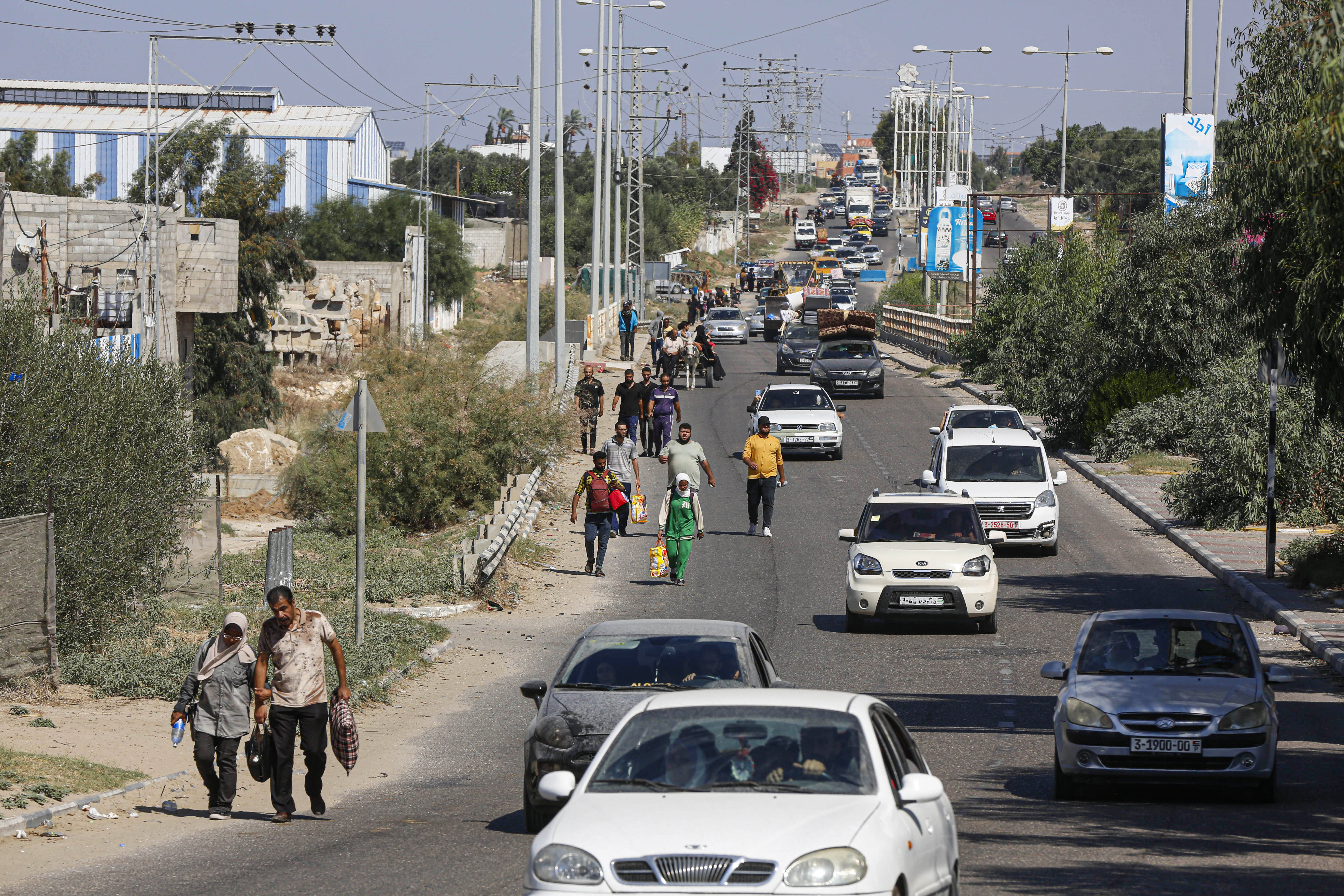 Fri., Oct. 13: Citizens of Gaza are on their way to leave the city to the southern safer parts by whatever vehicles they can find with their belongings after the United Nations (UN) reported that the Israeli army wanted 1.1 million civilians in Gaza to leave their homes and move to the south of the region in Gaza City.