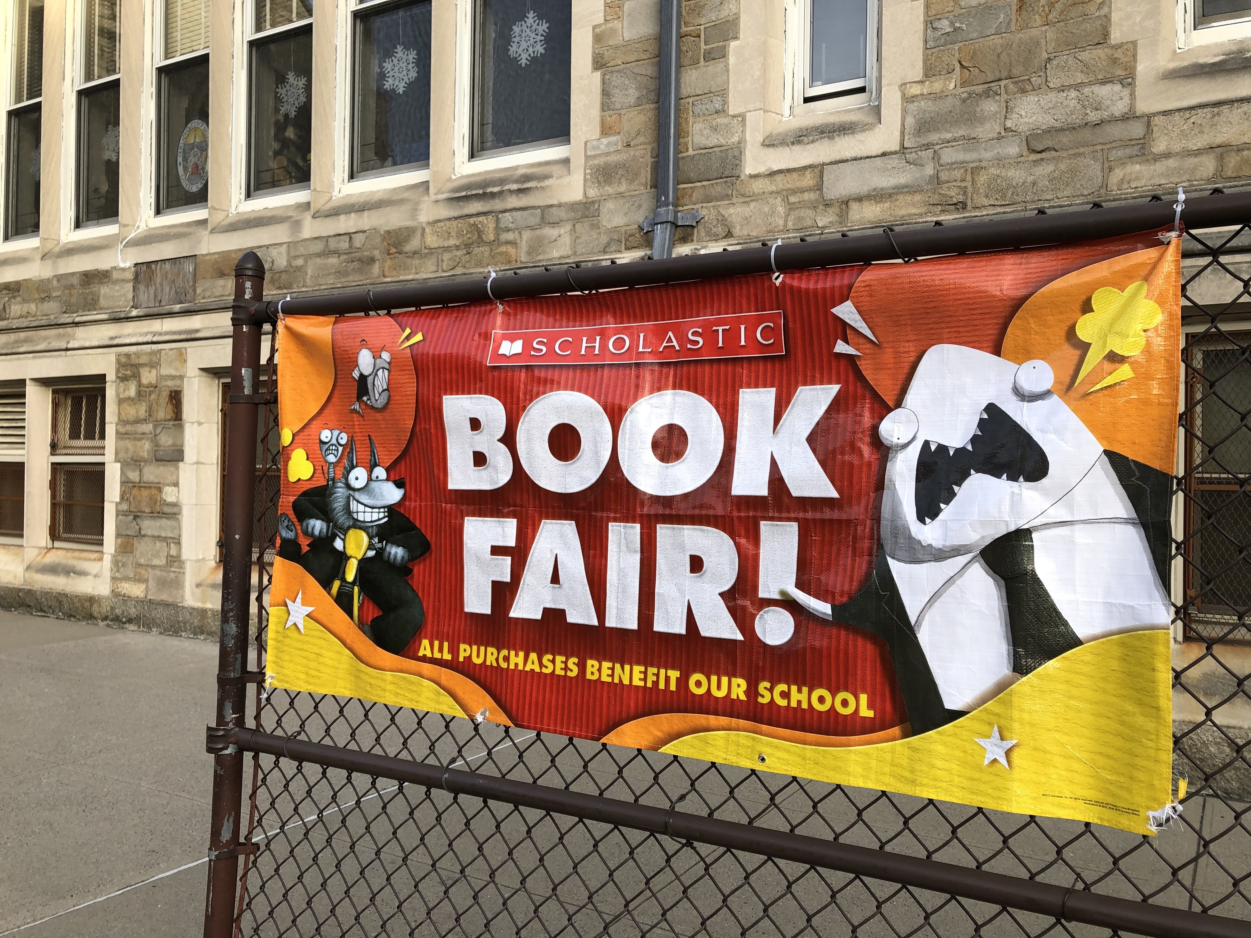 U.S. book bans are taking a toll on a beloved tradition: Scholastic Book  Fairs