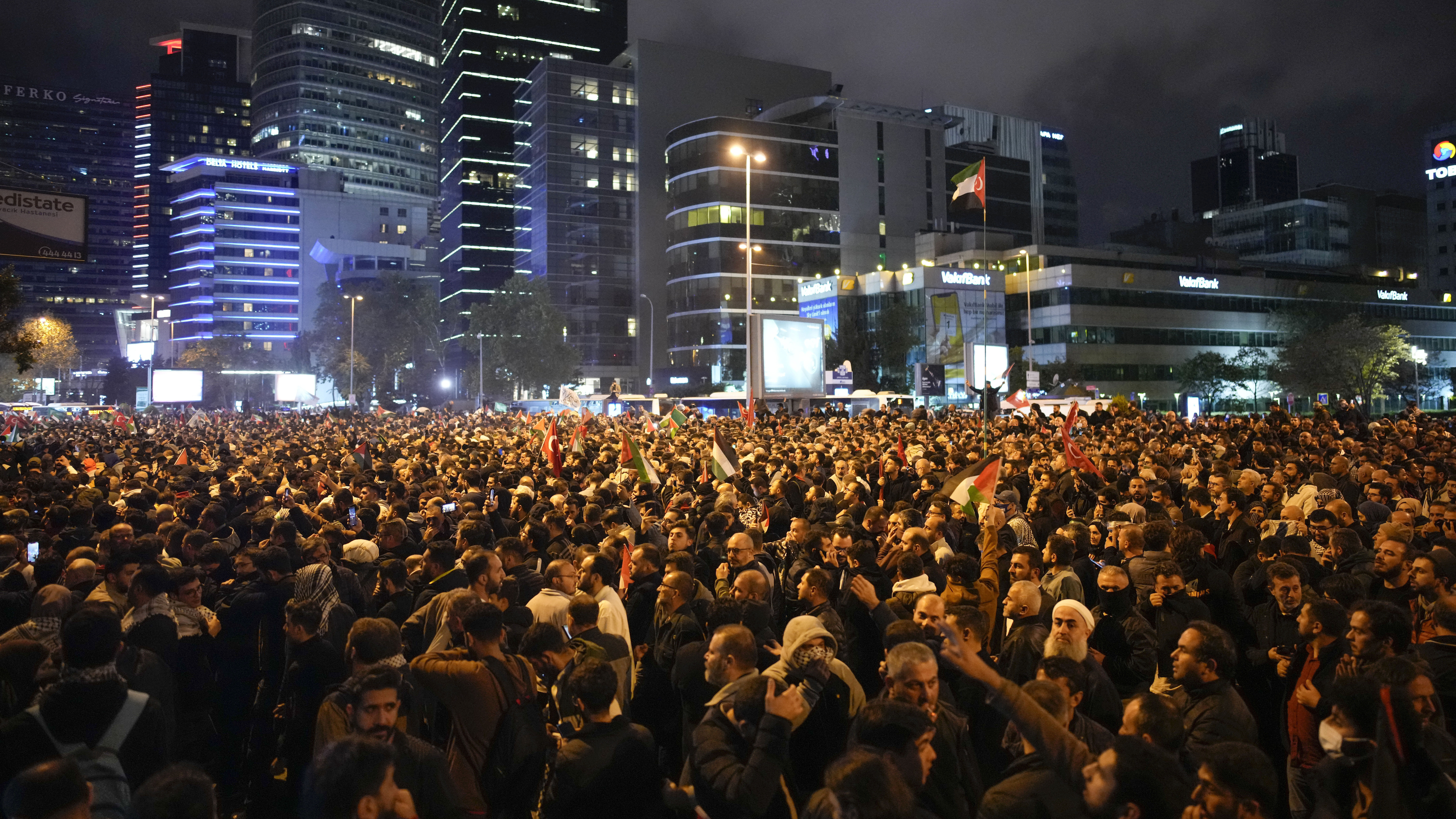 Photos: Gaza hospital blast sparks outrage across Middle East
