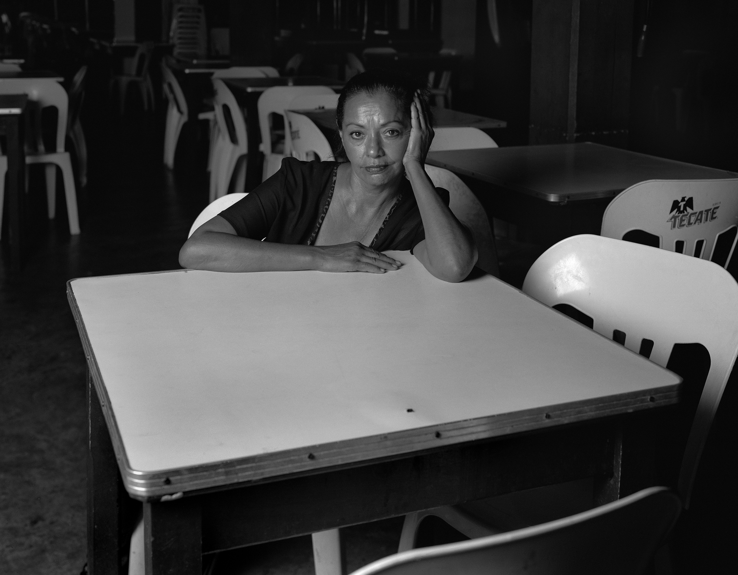 8 portraits that capture the working class of Monterrey, Mexico, through its cantinas 2 La China