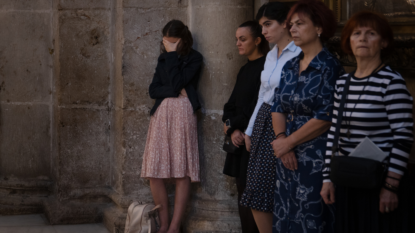For Palestinian Christians, a Sunday spent mourning civilians killed at