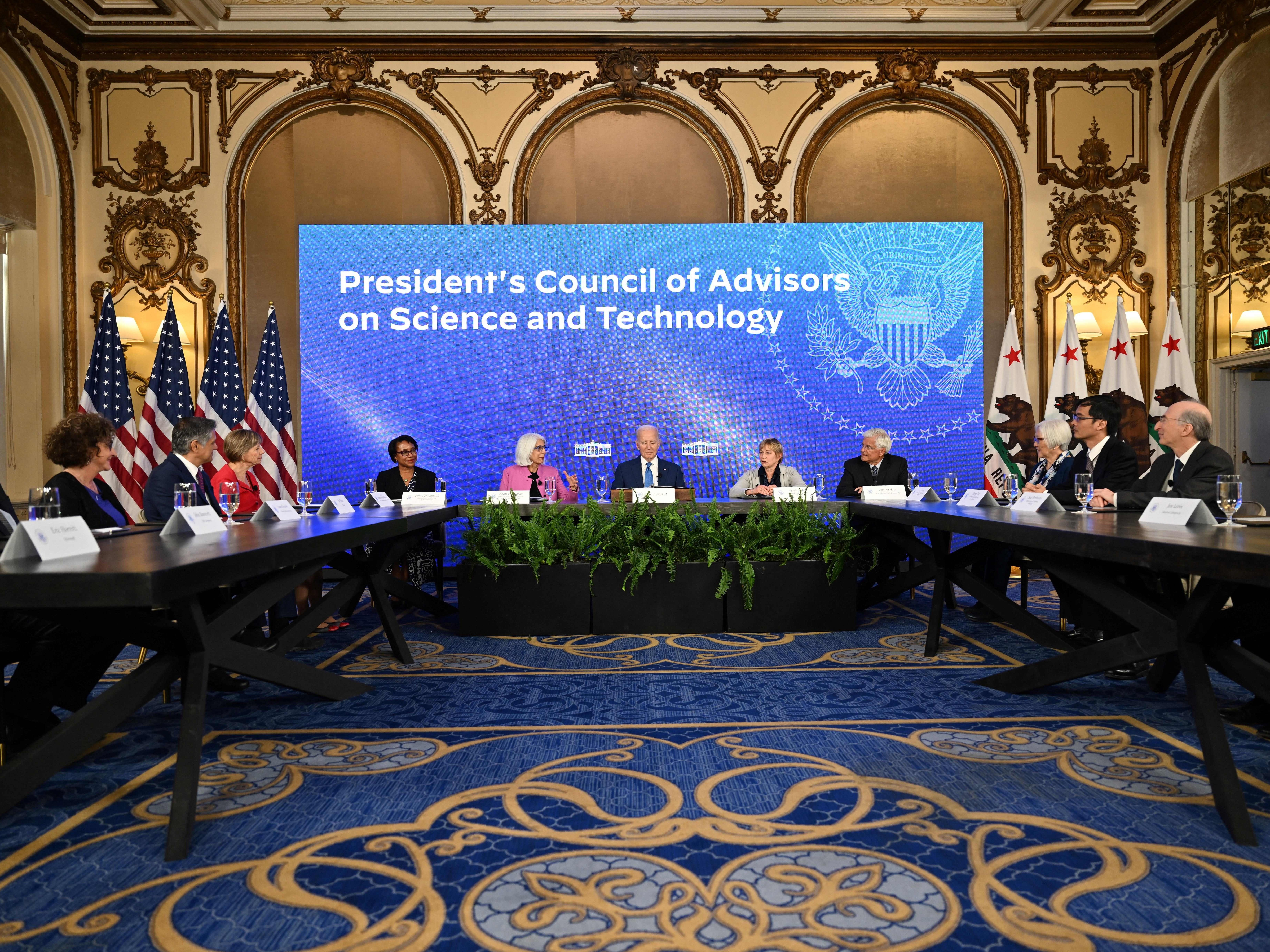 President Biden holds a meeting with the President's Council of Advisors on Science and Technology in San Francisco on Sept. 27.