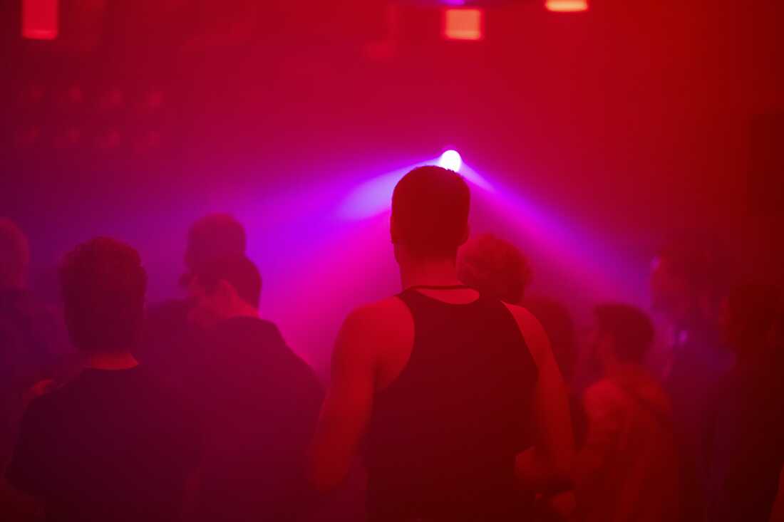 Berlin s Famed Nightclubs Losing Customers Face An Uncertain Future