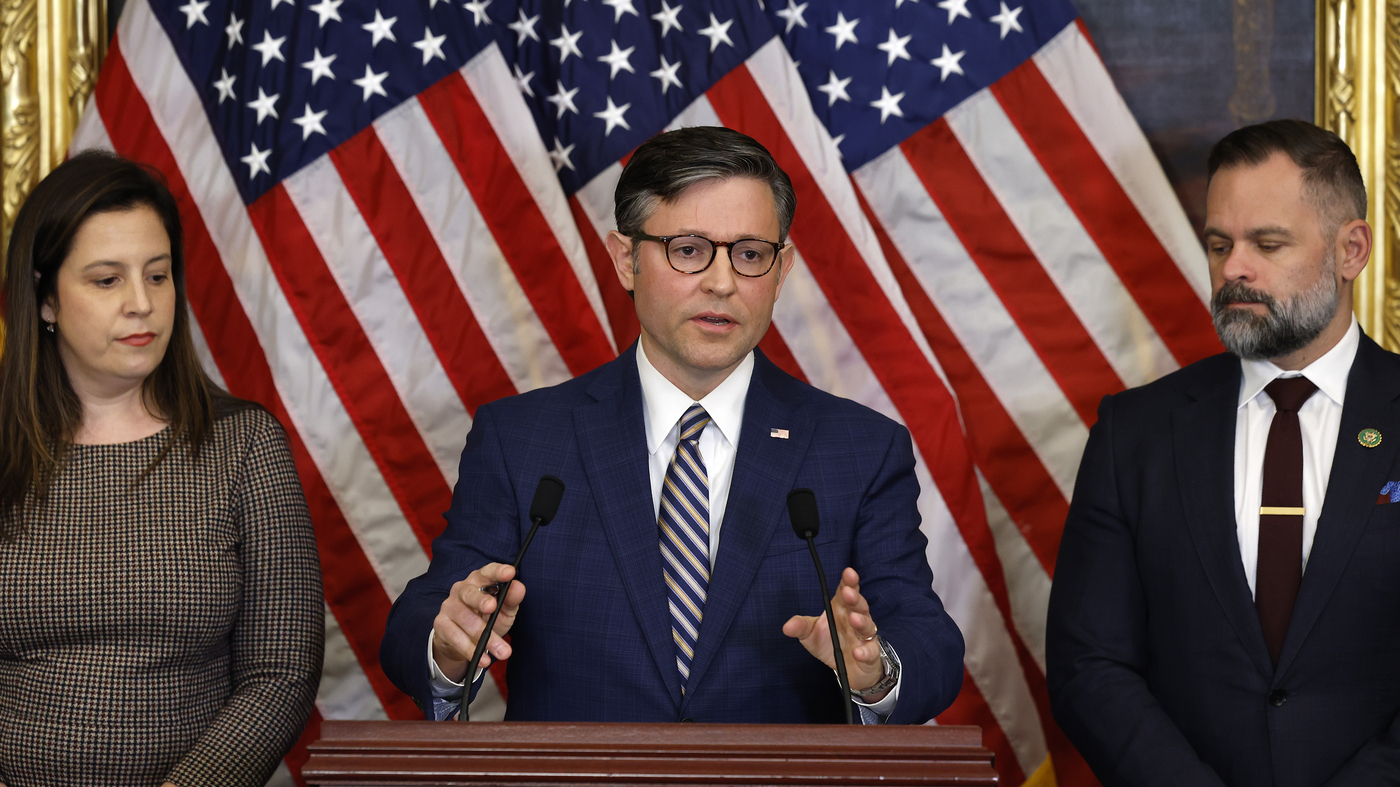 Speaker Johnson navigates 'mission impossible' to avoid shutdown ...