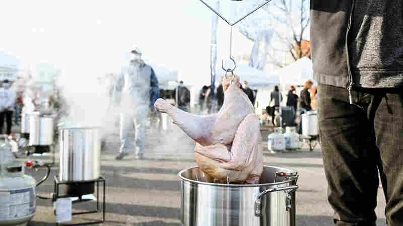 Frying turkeys can explode. Here's how to avoid that