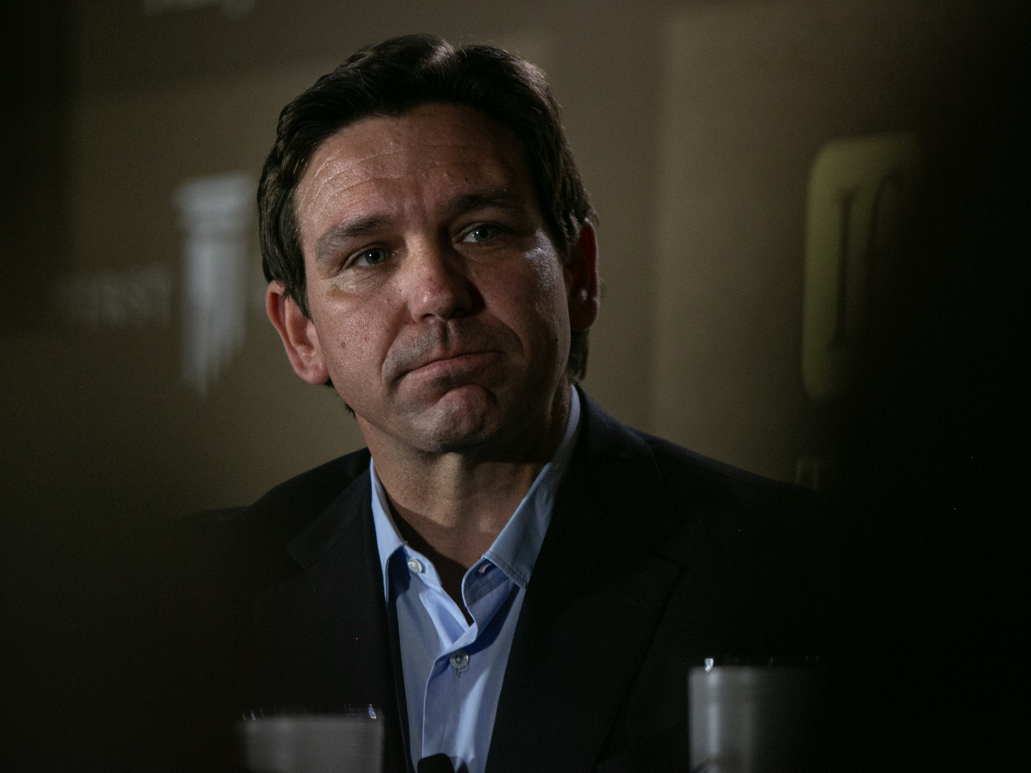 The death of a Florida official at Ron DeSantis' office went undetected for 24 minutes - Vimarsana News