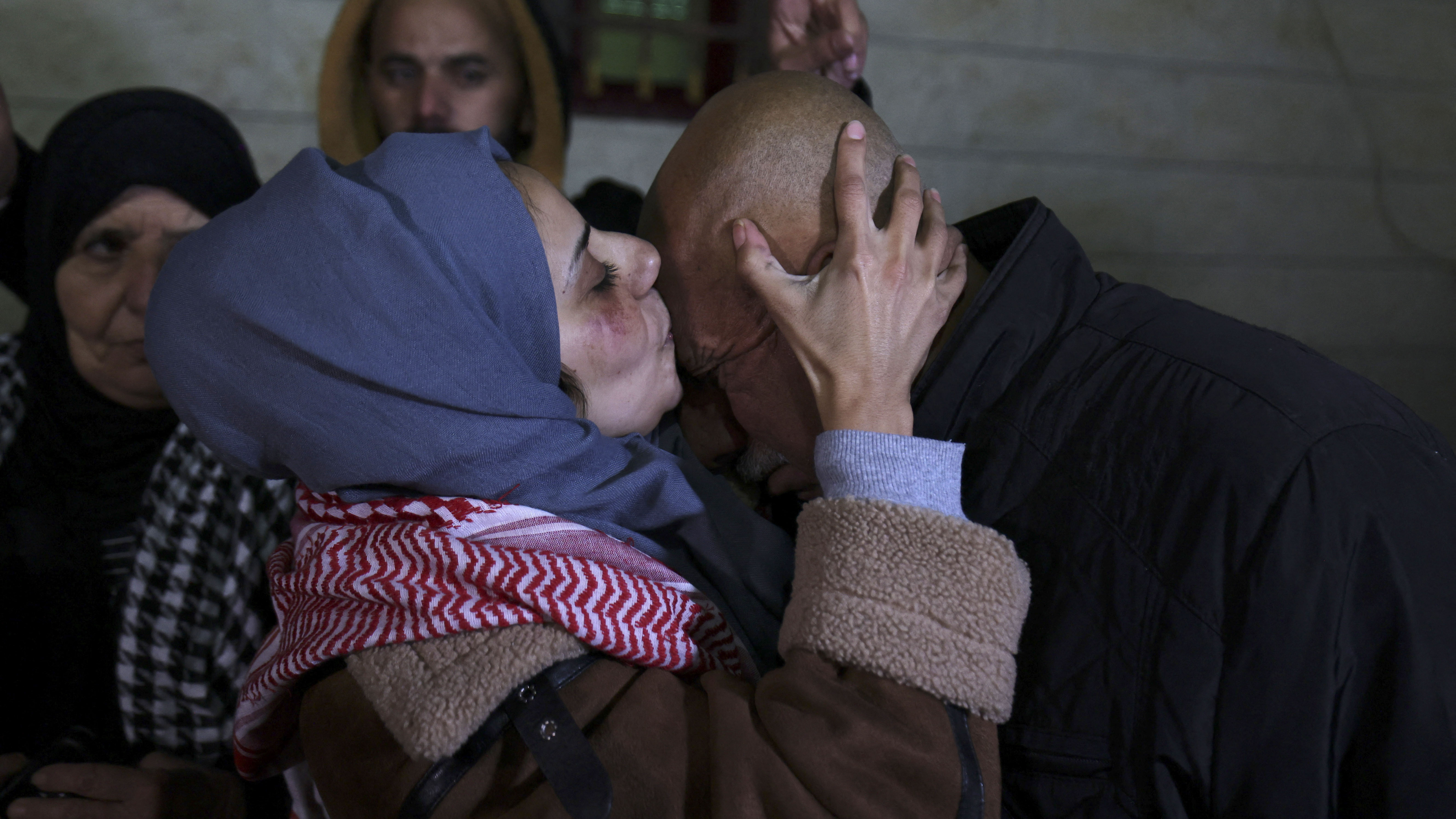 More captives to be freed as mediators work to prolong the Israel-Hamas truce