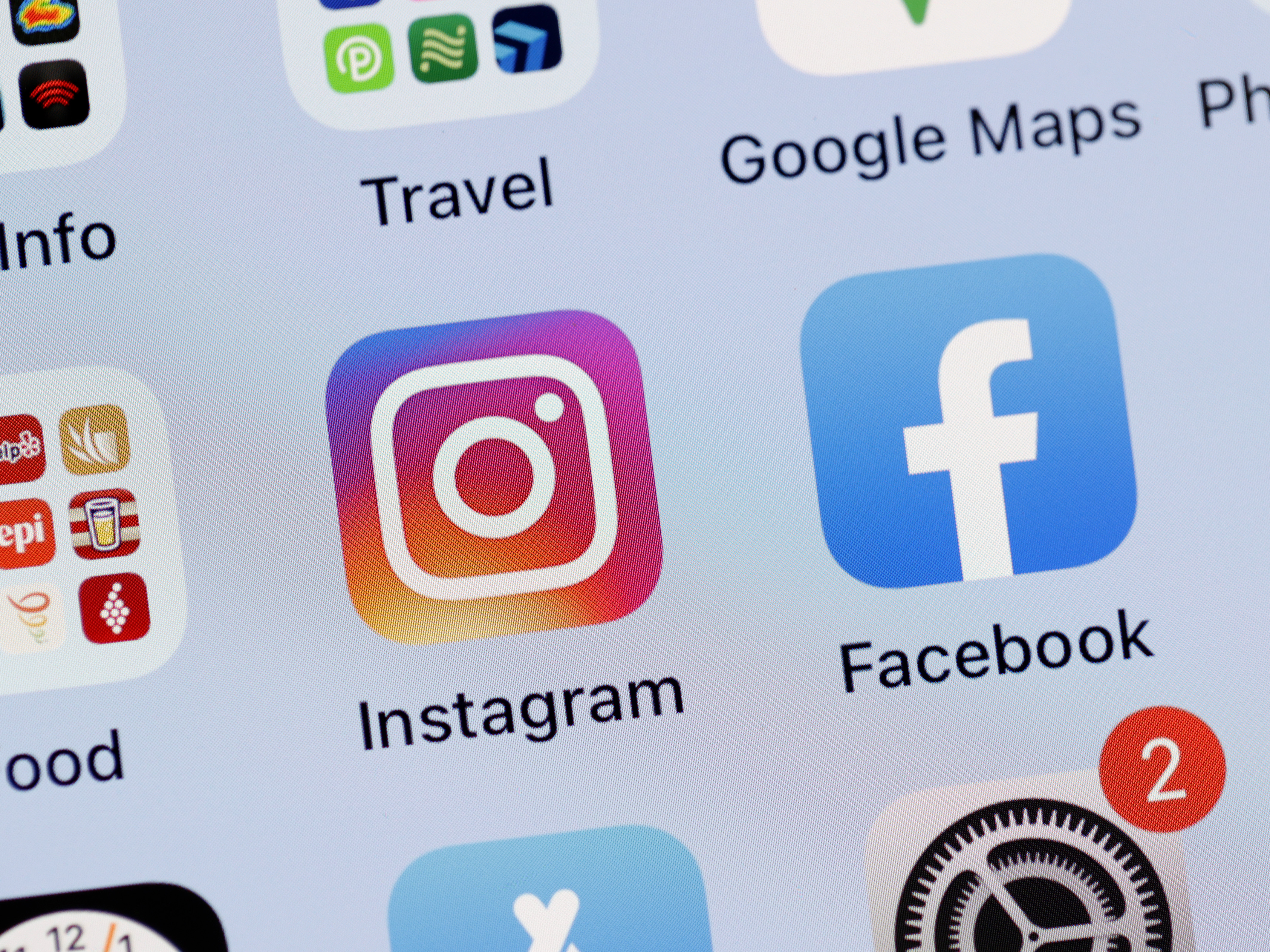 SAN ANSELMO, CALIFORNIA - OCTOBER 04: In this photo illustration, the Facebook and Instagram apps are seen on the screen of an iPhone.  Posting on social media can affect opinions, but not the way you might think. (Getty Images)