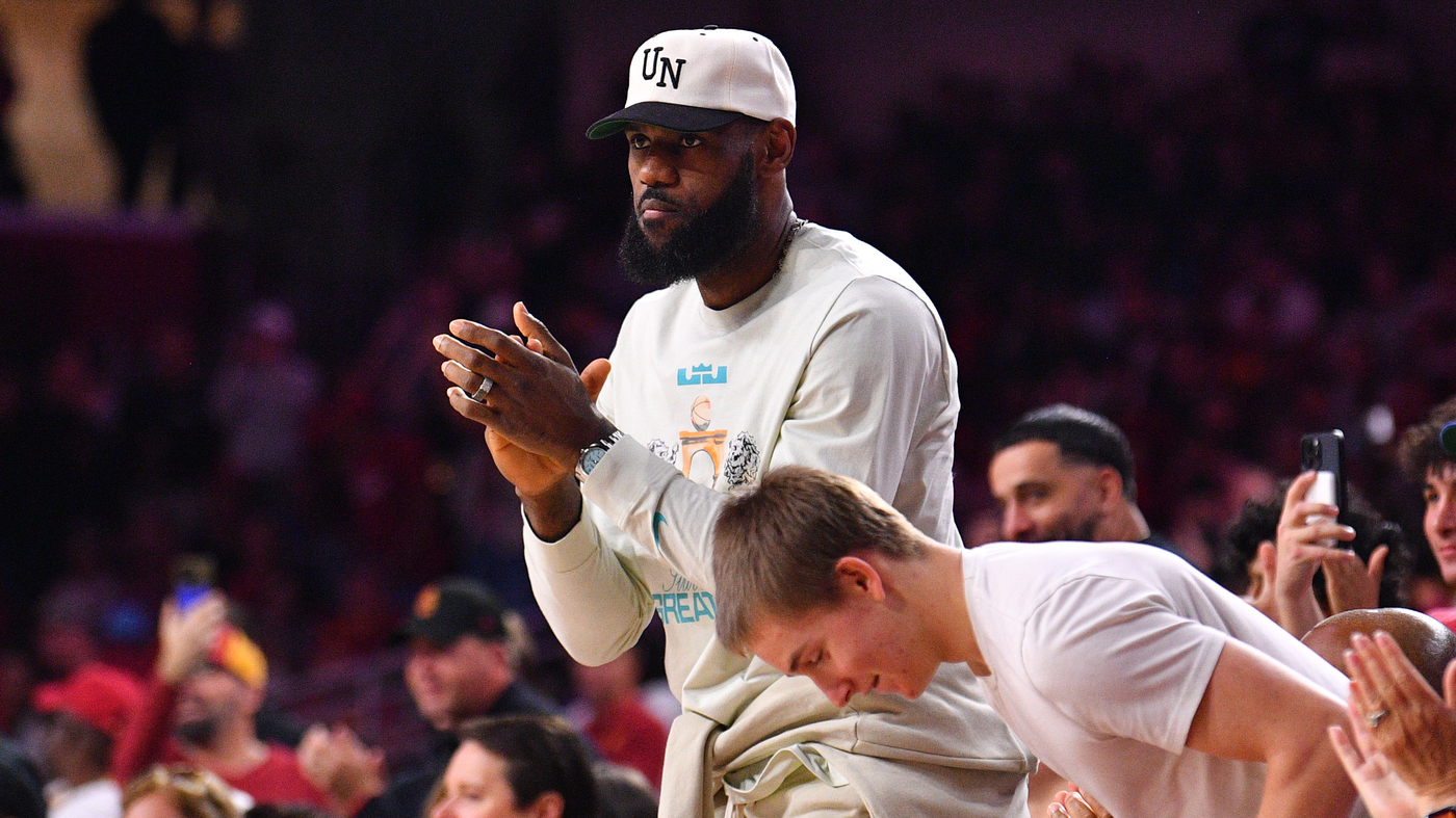 Bronny James makes college debut at USC, first since cardiac arrest : NPR