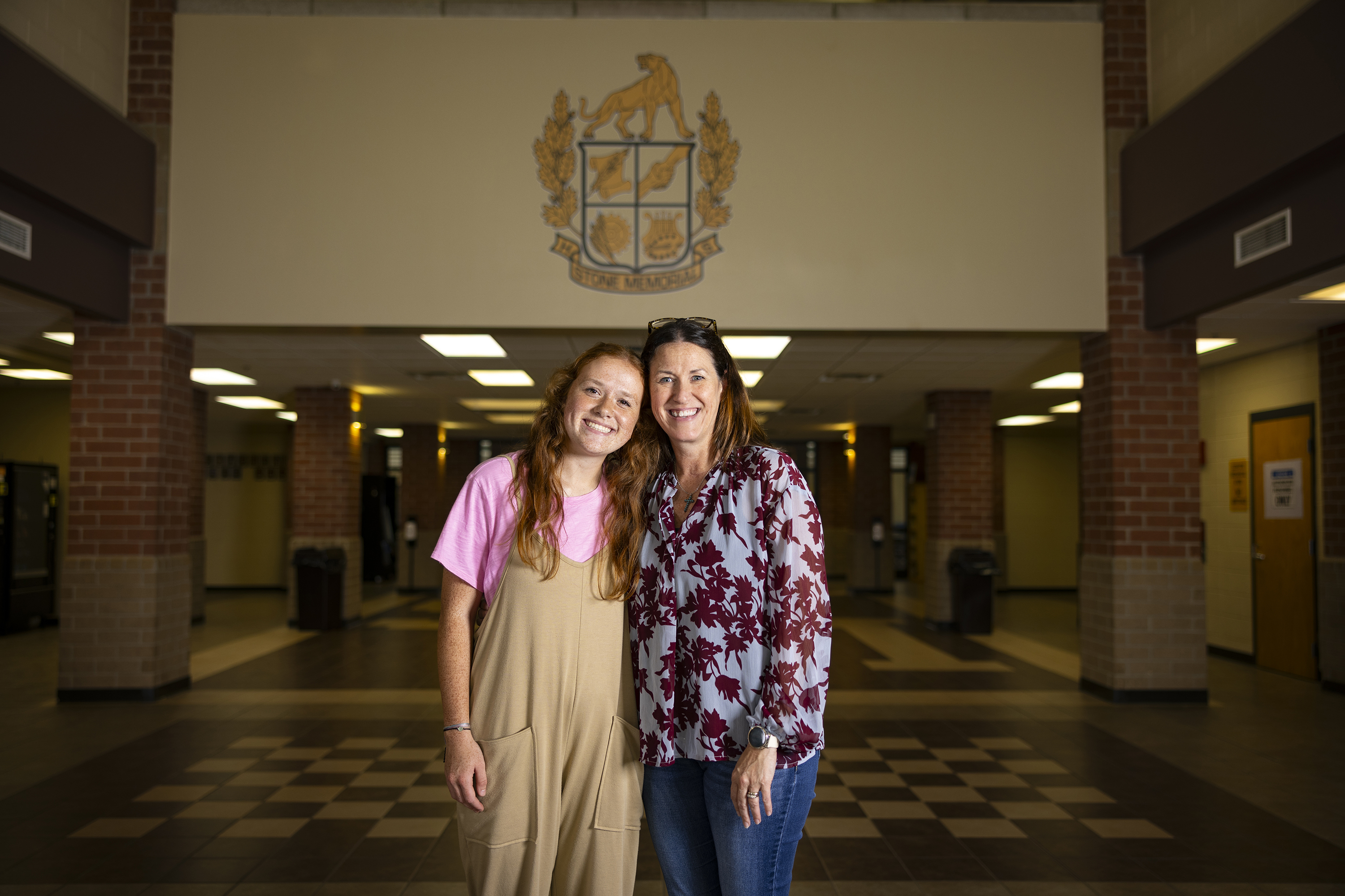 MIT, Yale and other elite colleges are finally reaching out to rural students 4 Ellie Beth Strong and her mother, Amy Beth Strong, pose for a photo at Stone Memorial High School.