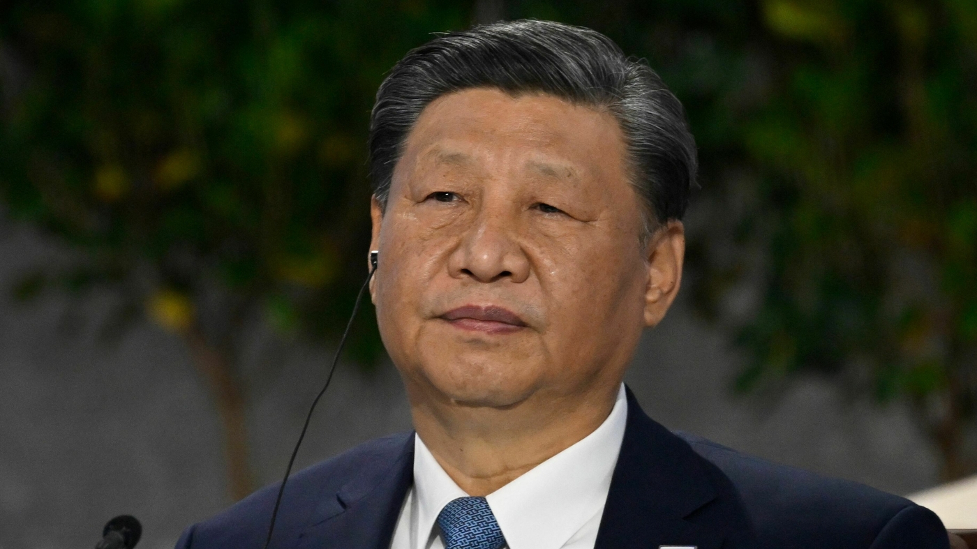 Earthquake rattles western China, killing at least 111 people