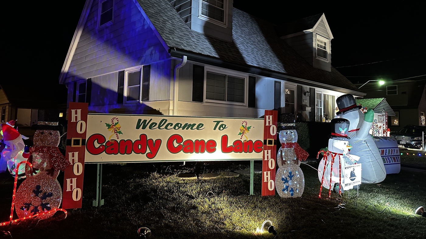 Candy Cane Lane de Milwaukee brilla durante las vacaciones Espanol News