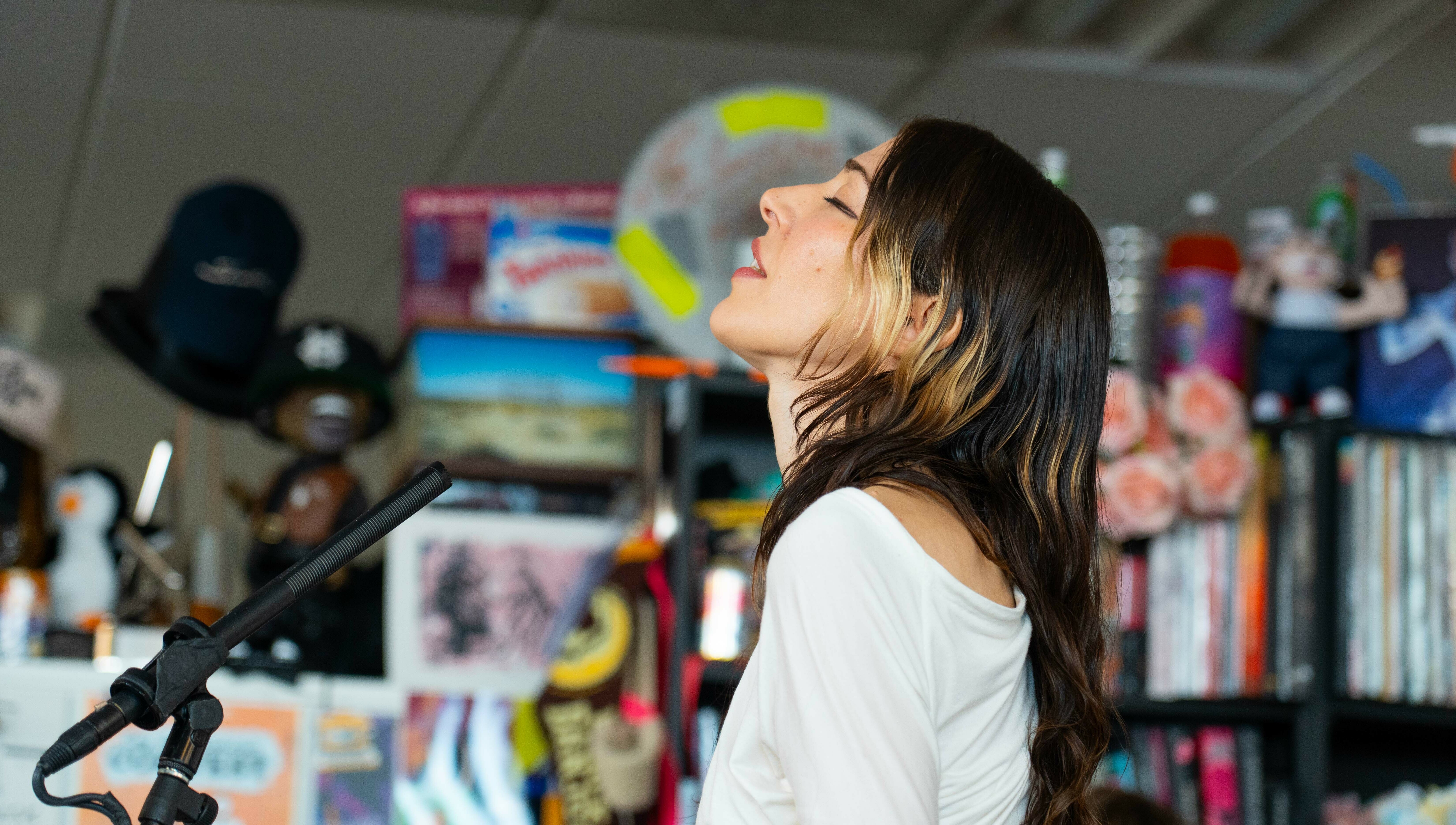 Want to know what it's like to photograph a Tiny Desk concert? 18 Watch Caroline Polacheck Tiny Desk here.
