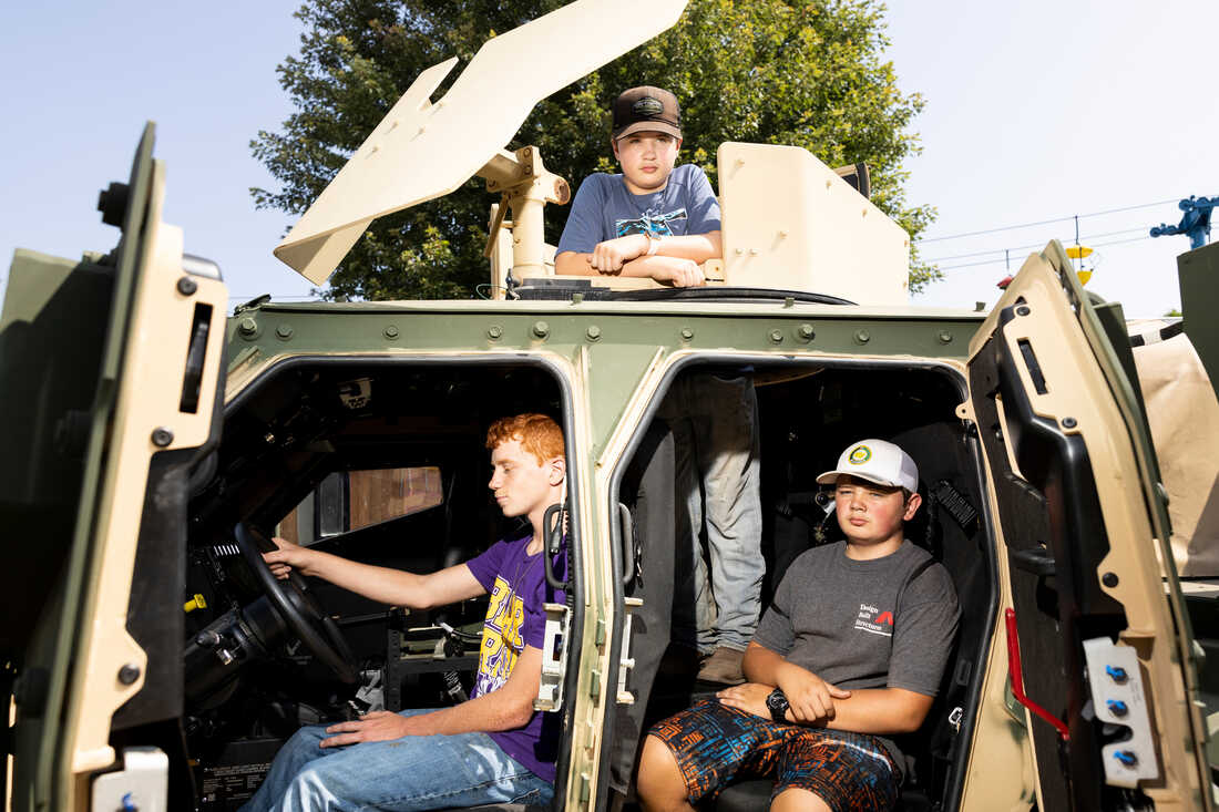 230830 statefairarmy 0896 slide 83b6ffcf7b0a3a8dd4c8a7879b2b651dd18d73e5 s1100 c50