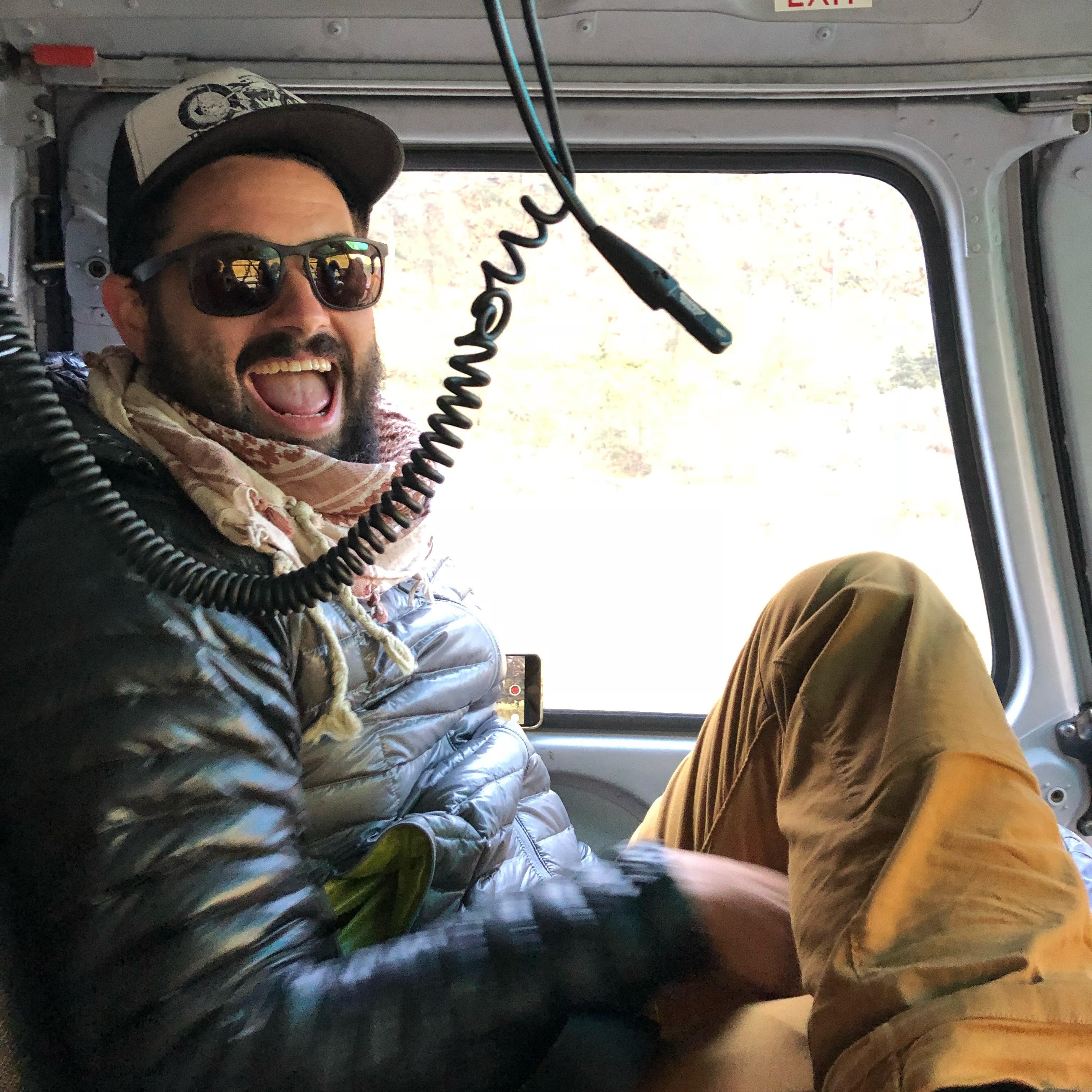 He was stranded. A stranger offered help and a message: 'Today you, tomorrow me' - Vimarsana News