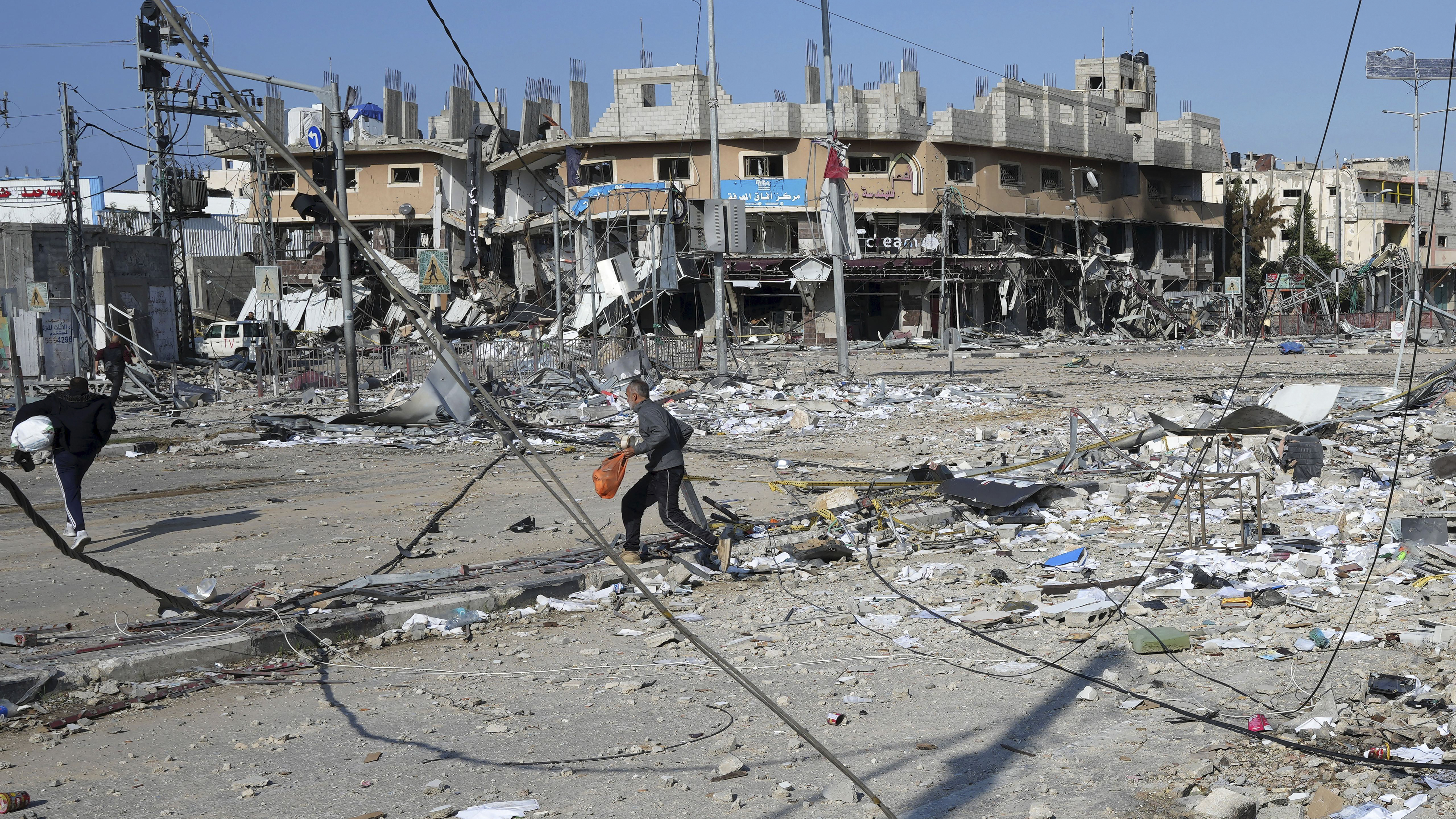 France and Qatar announce a deal to deliver medicine to Israeli hostages in Gaza France and Qatar announce a deal to deliver medicine to Israeli hostages in Gaza