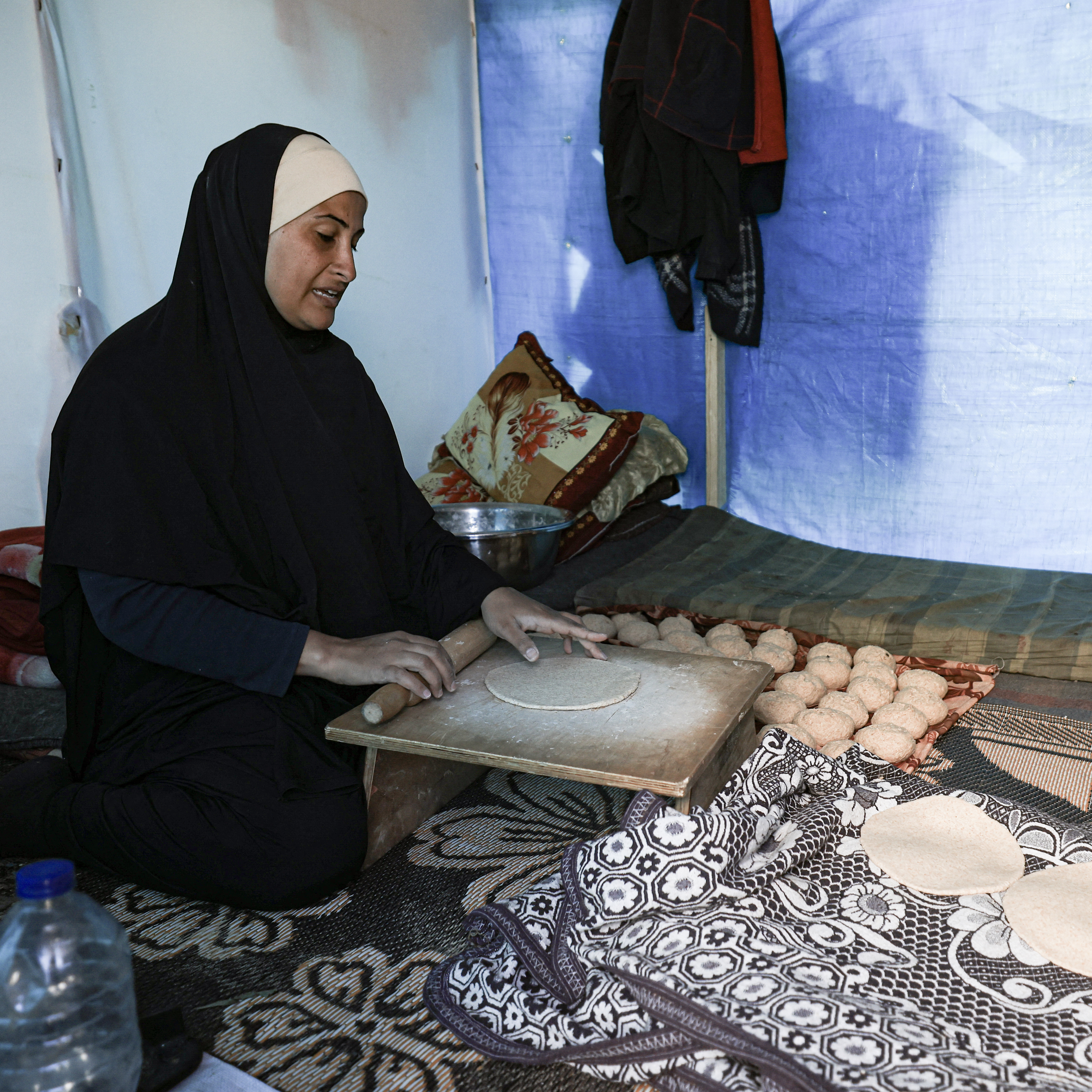 Flour for Gaza to be shipped through the Israeli port in Ashdod, the White House says - Vimarsana News
