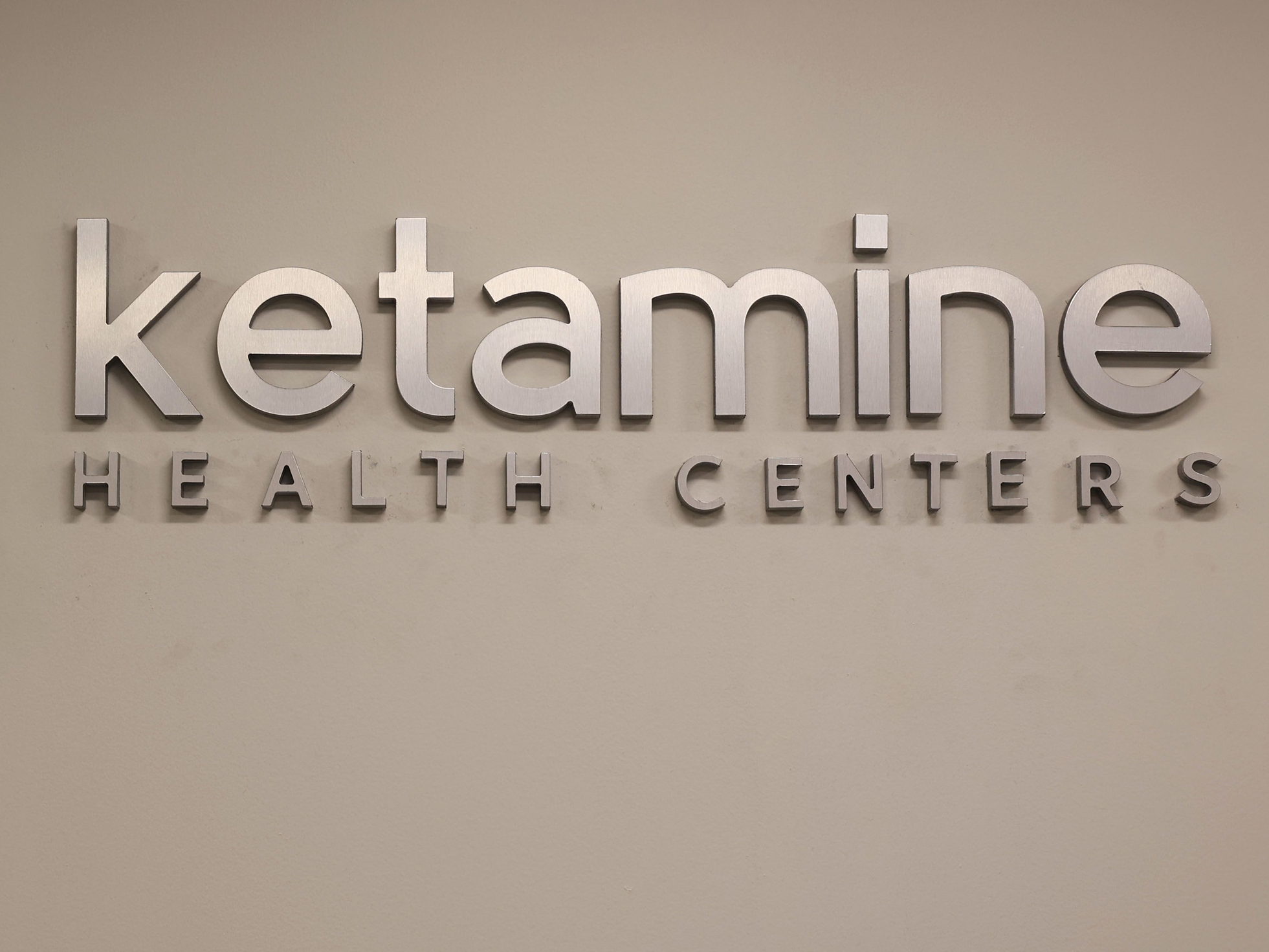 The ketamine economy New mental health clinics are a 'Wild West' with