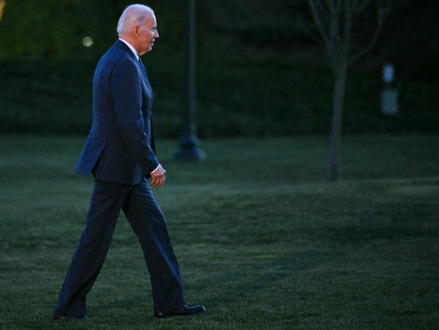 Biden defends how he handled classified docs after scathing special counsel report