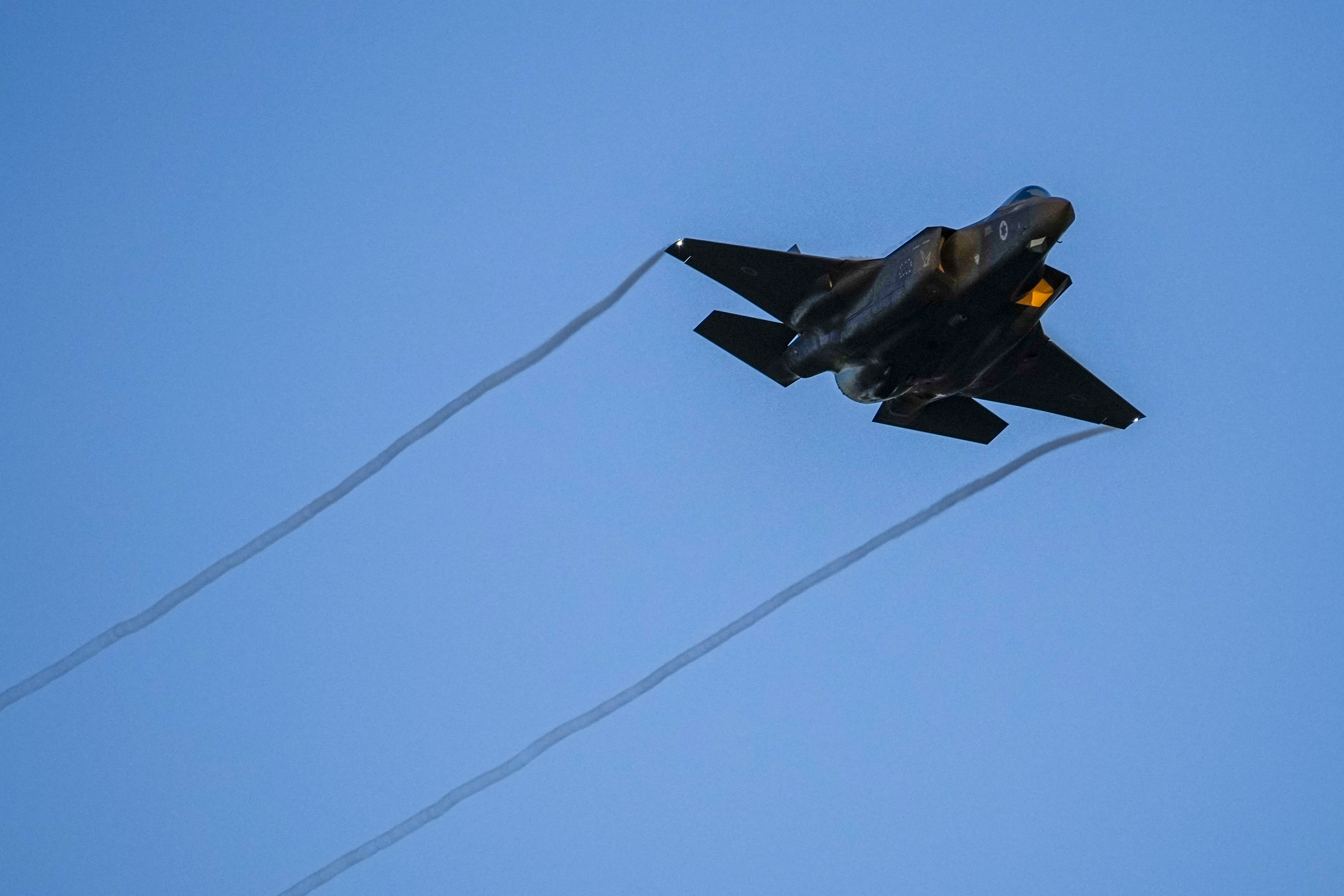 Netherlands court halts F 35 fighter jet part exports to Israel over Gaza war NPR