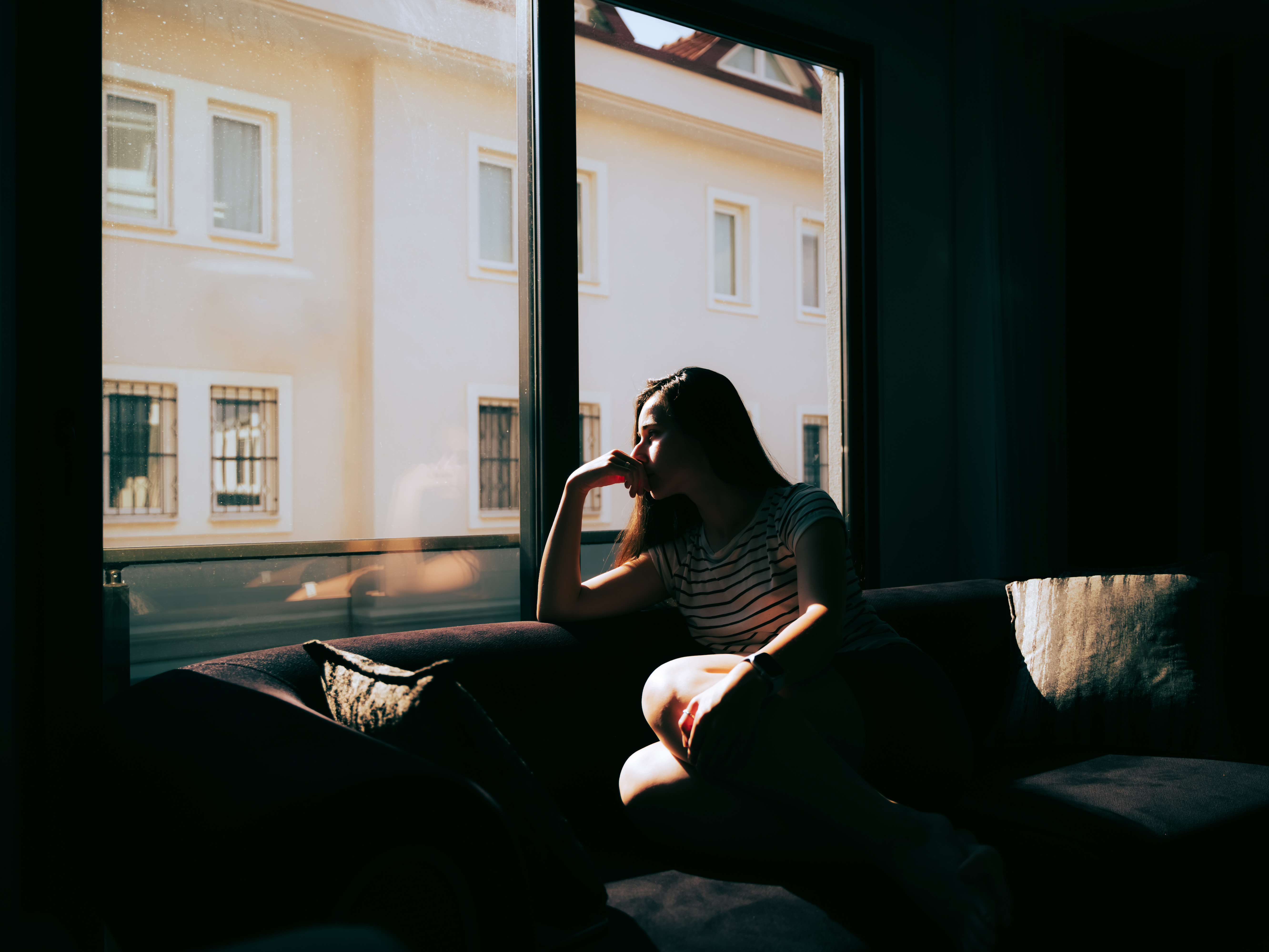 Americans who live alone report depression at higher rates, but social support helps