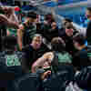 Dartmouth men's basketball team votes to unionize, shaking up college sports