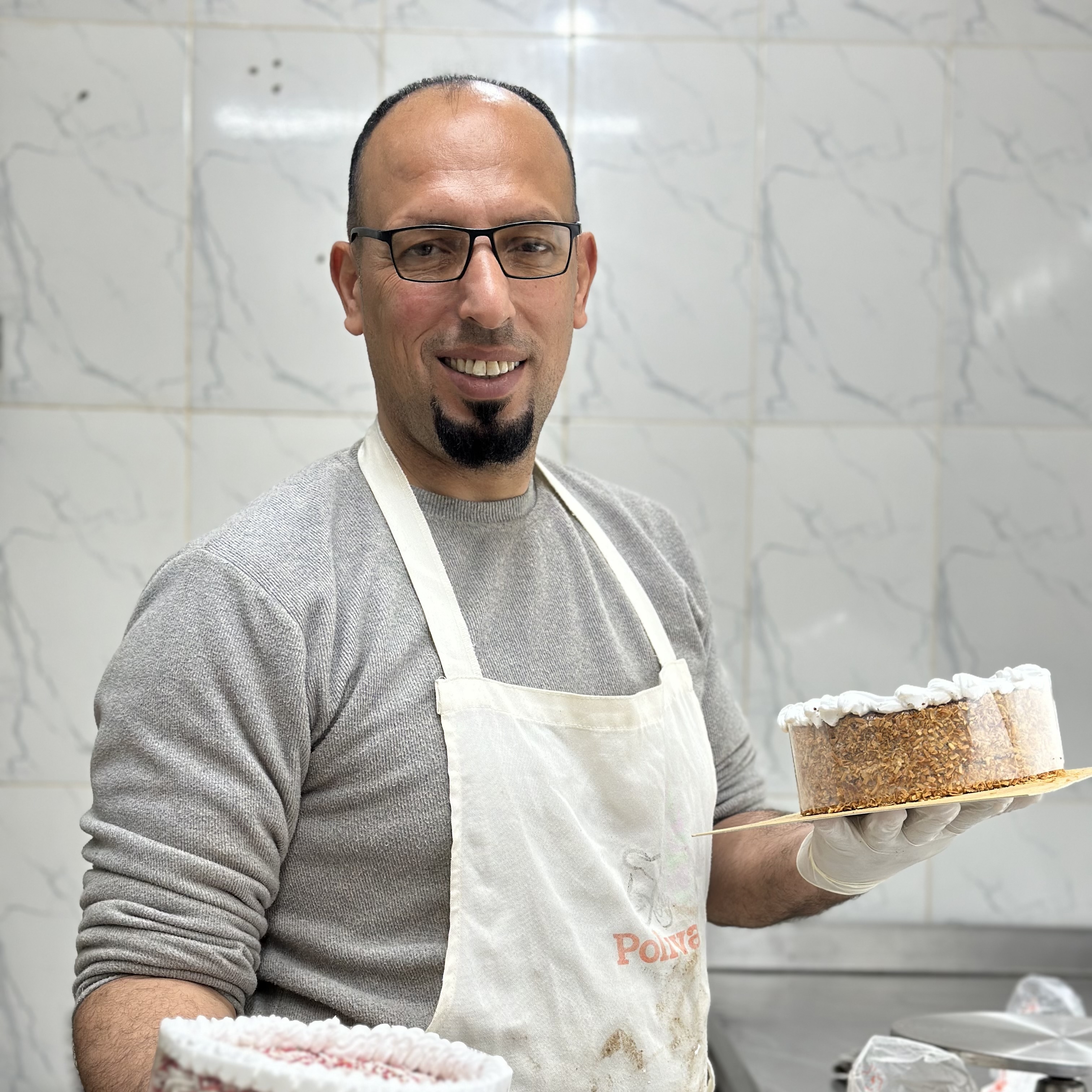 Cake in the time of war, in Gaza - Vimarsana News
