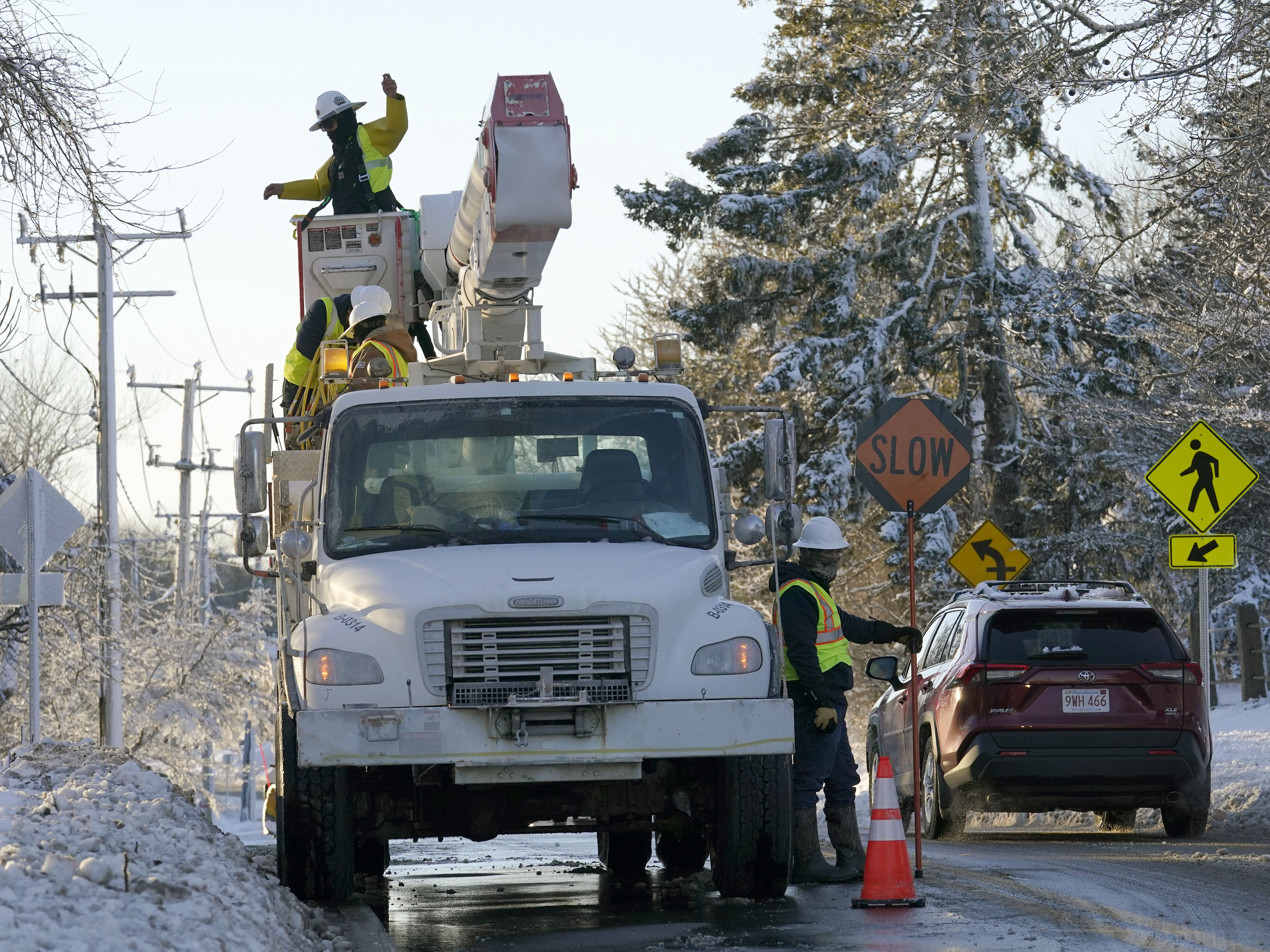 April nor'easter is walloping New England with wind, rain and snow - Vimarsana News