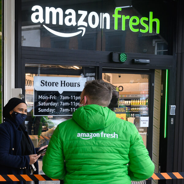 No more 'just walk out' at Amazon grocery stores. The new bet is smart shopping carts
