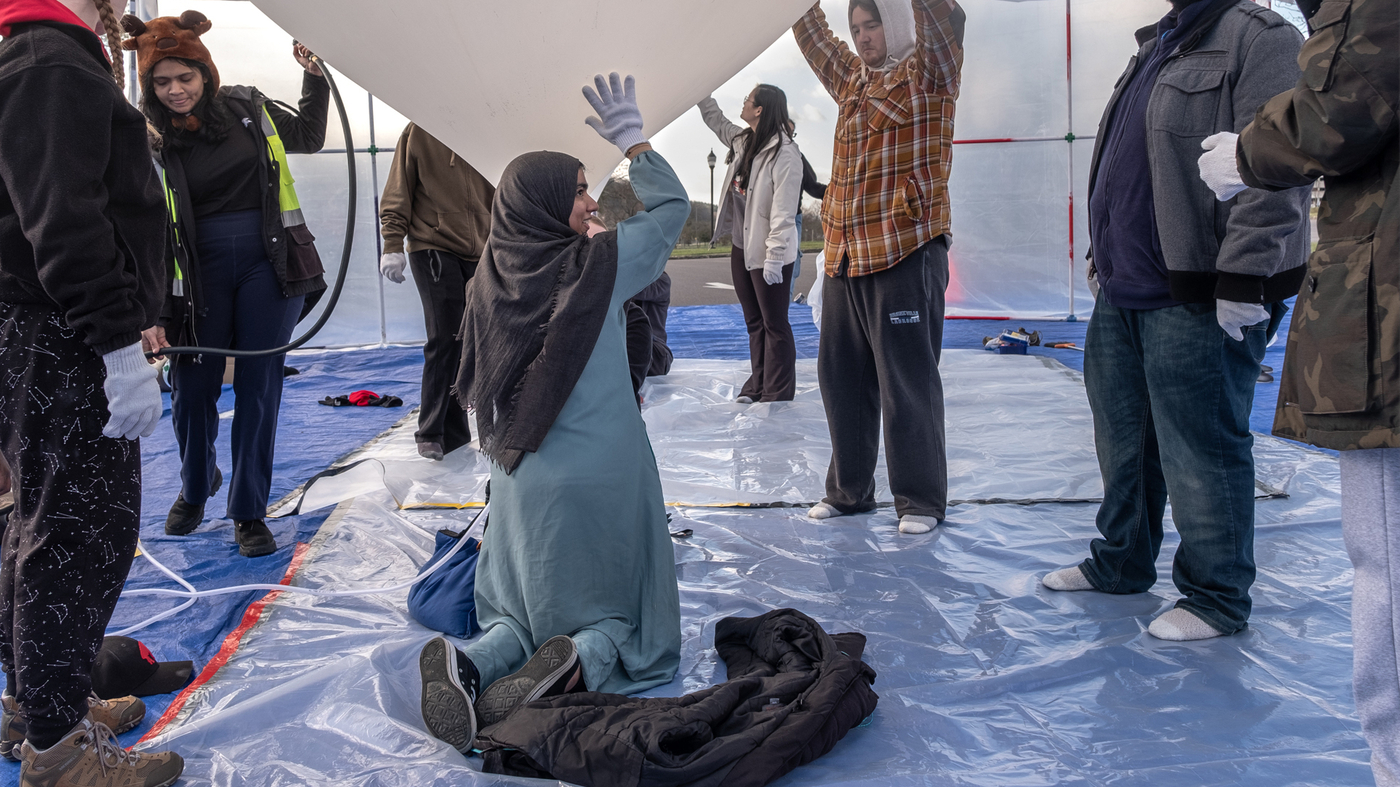 Hundreds of balloons go airborne to witness the eclipse from the edge of space