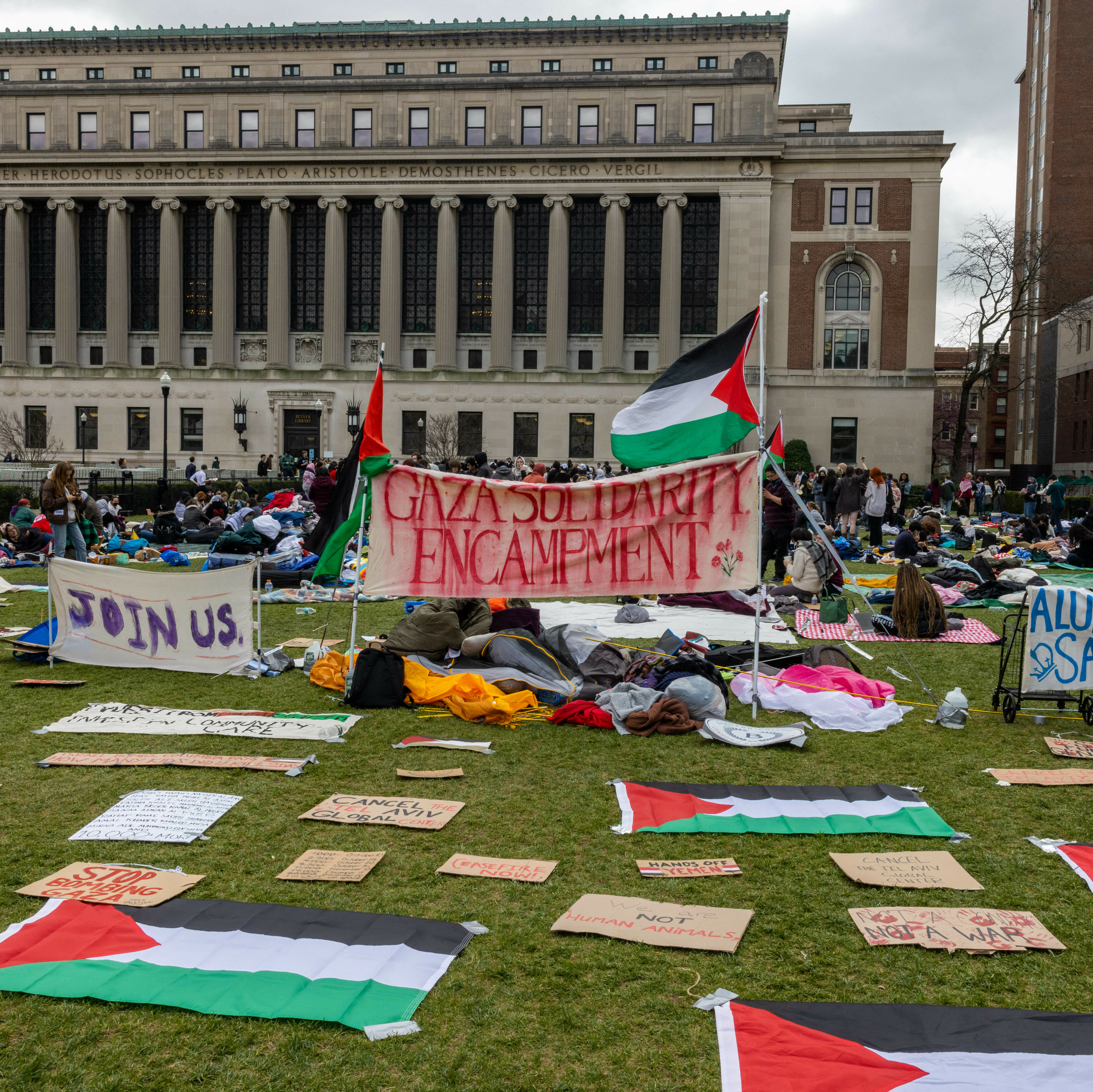 Columbia University shifts classes to remote-only after a wave of protests on campus - Vimarsana News