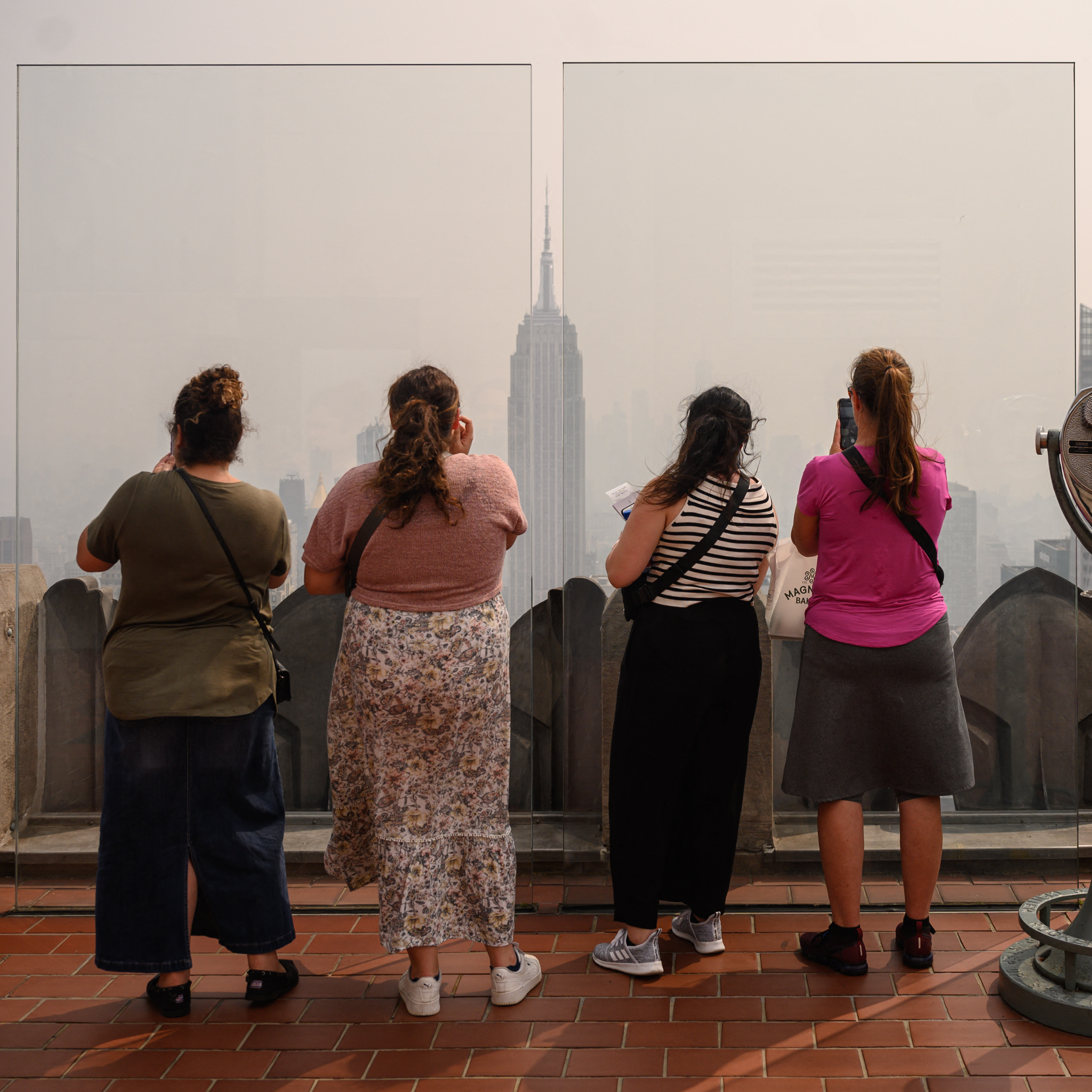 130 million Americans routinely breathe unhealthy air, report finds - Vimarsana News