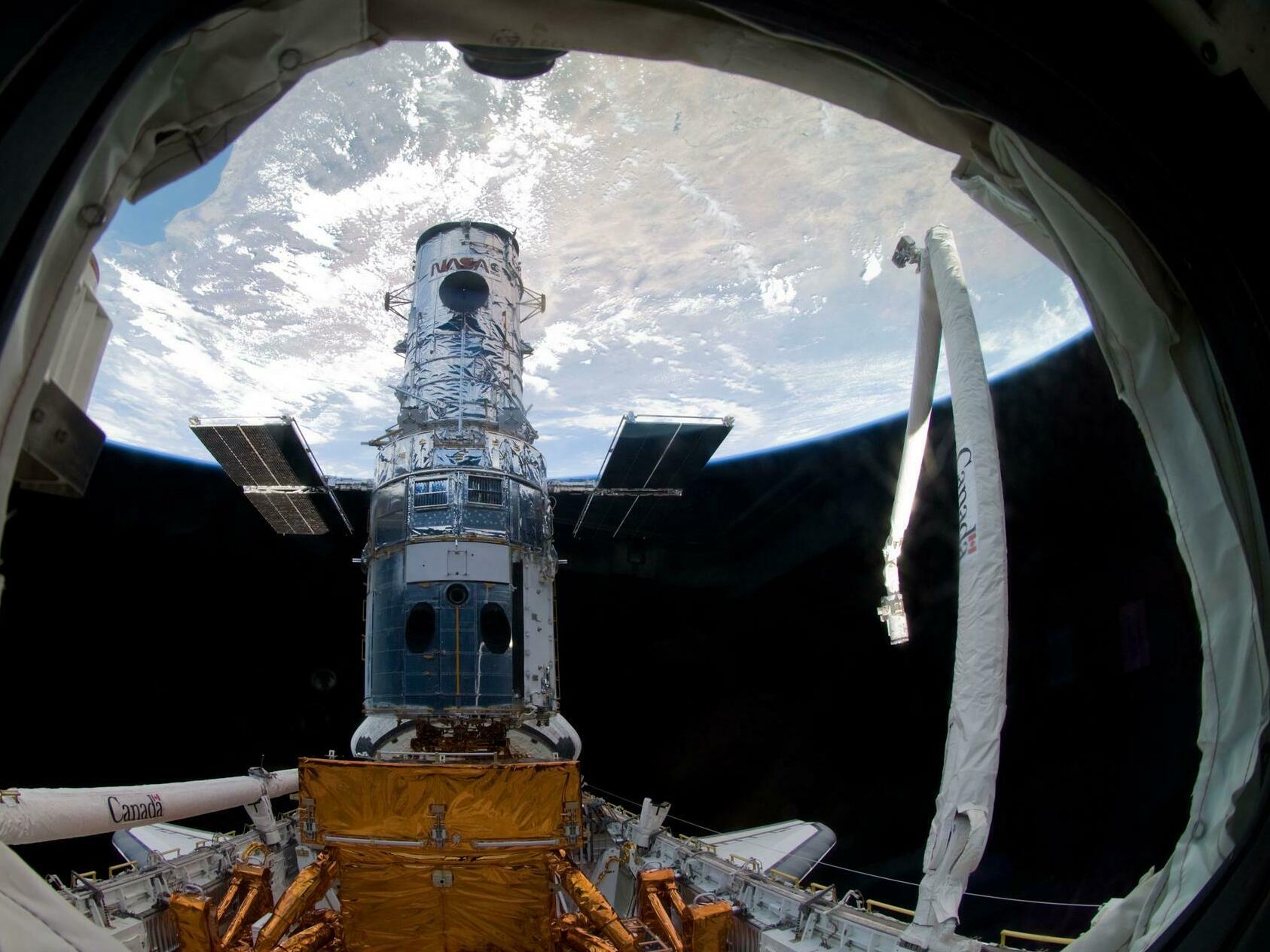 Private mission to save the Hubble Space Telescope raises concerns, NASA emails show - Vimarsana News