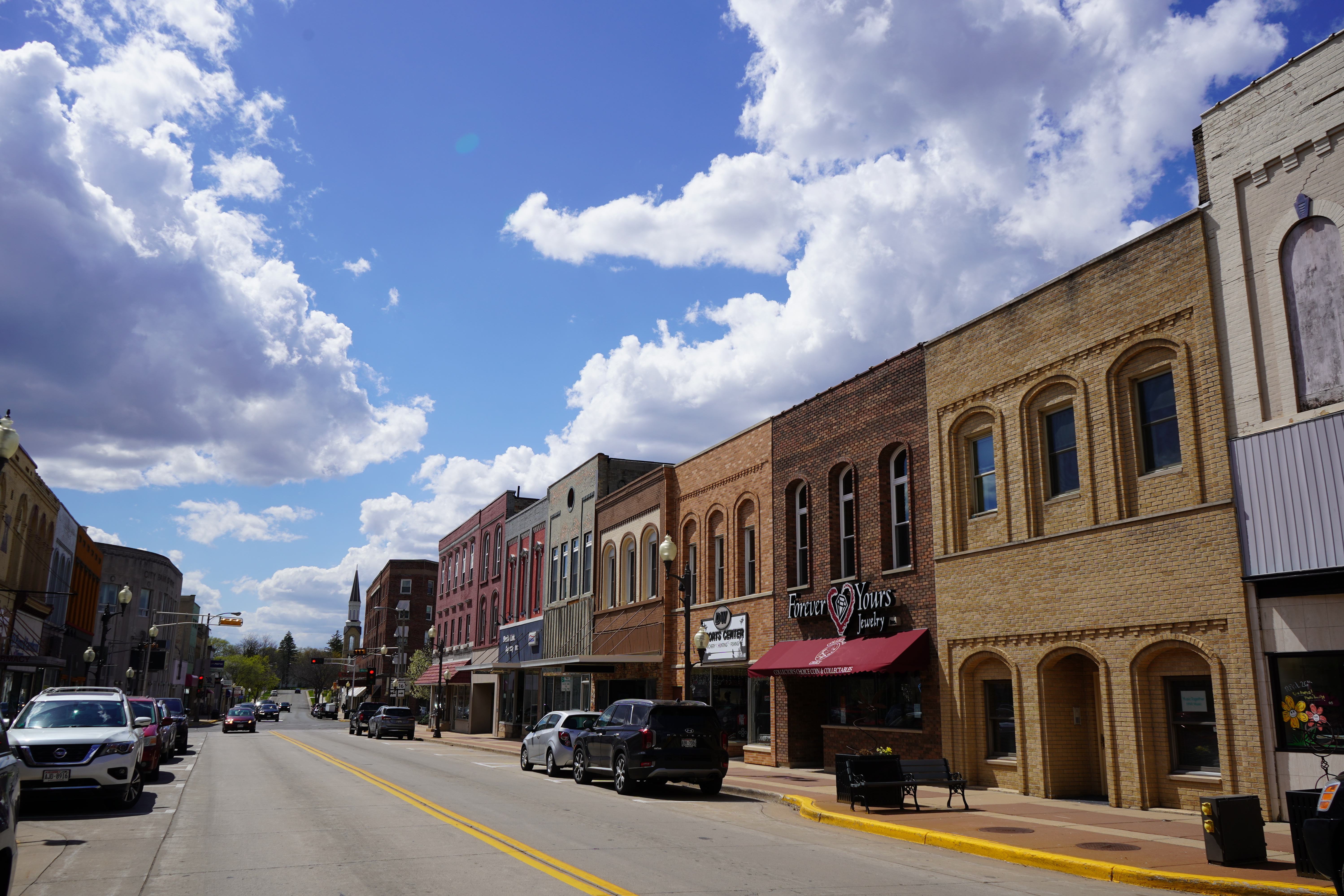 Located less than an hour outside Madison, Wis., Columbia County has both city commuters and people in more rural, small towns. Portage, with a population of around 10,000, is the largest town in the county.
