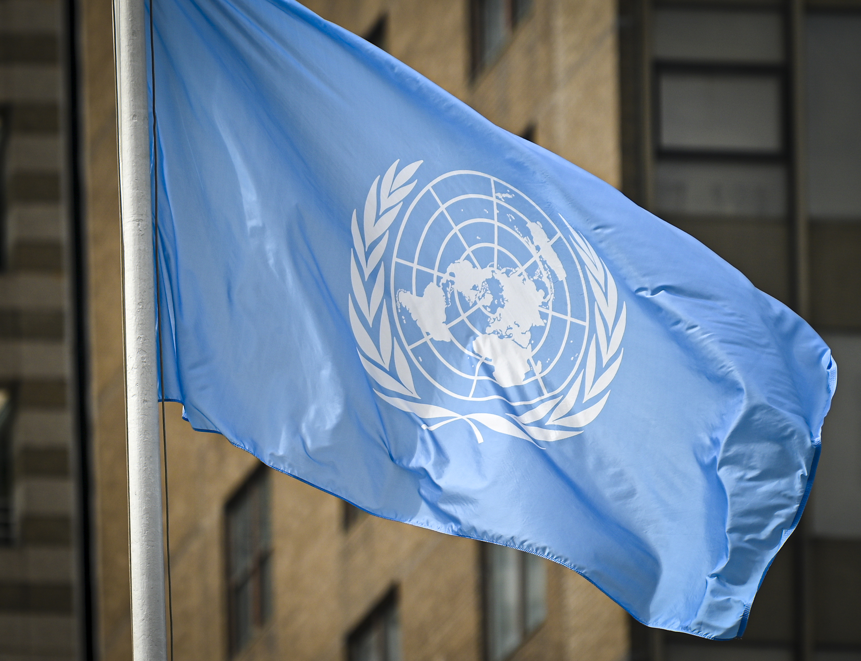 UN warns world is close to crossing dangerous climate threshold as report says worst impacts are now unavoidable