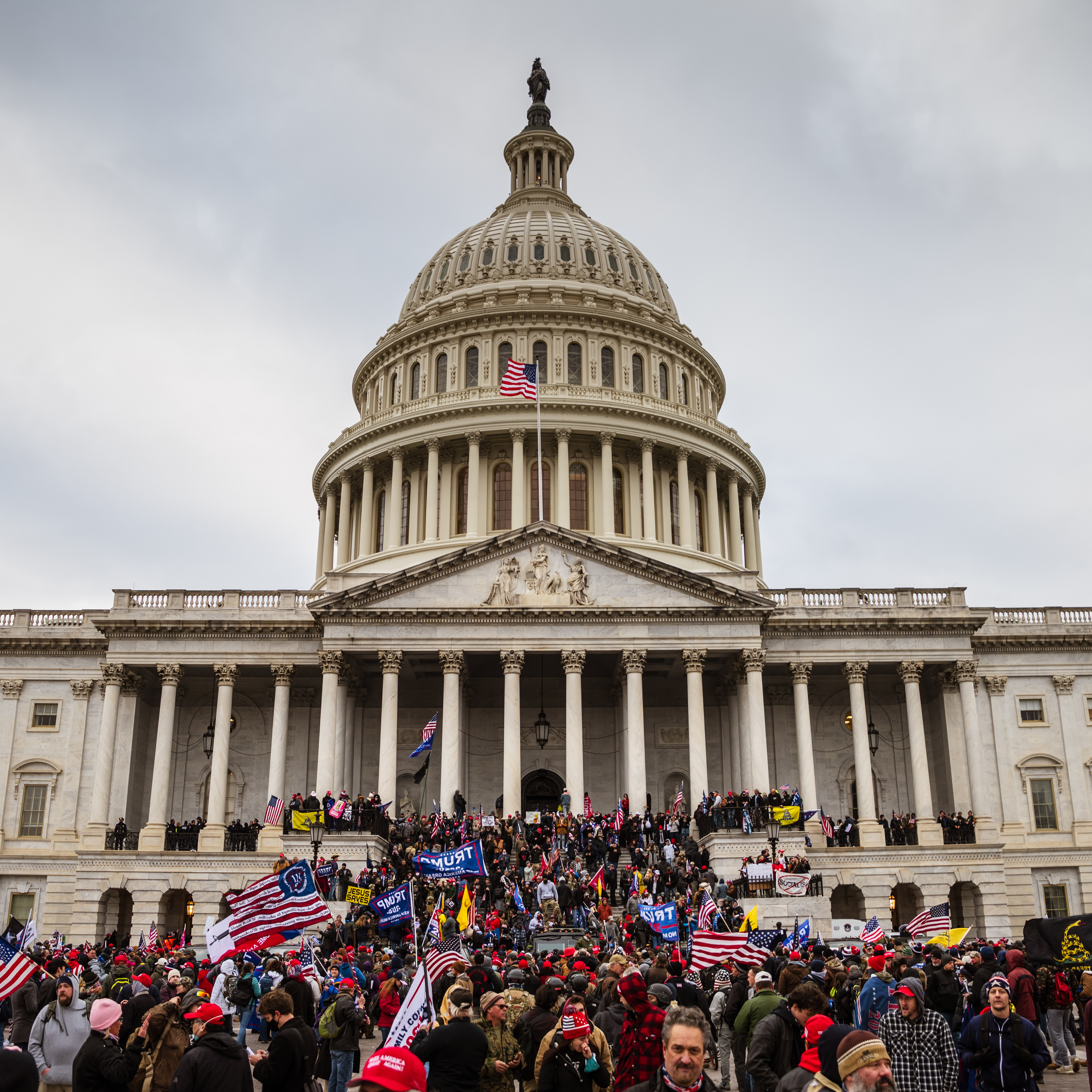 Jan. 6 defendants celebrate Trump's victory and expect to be pardoned - podcast episode cover