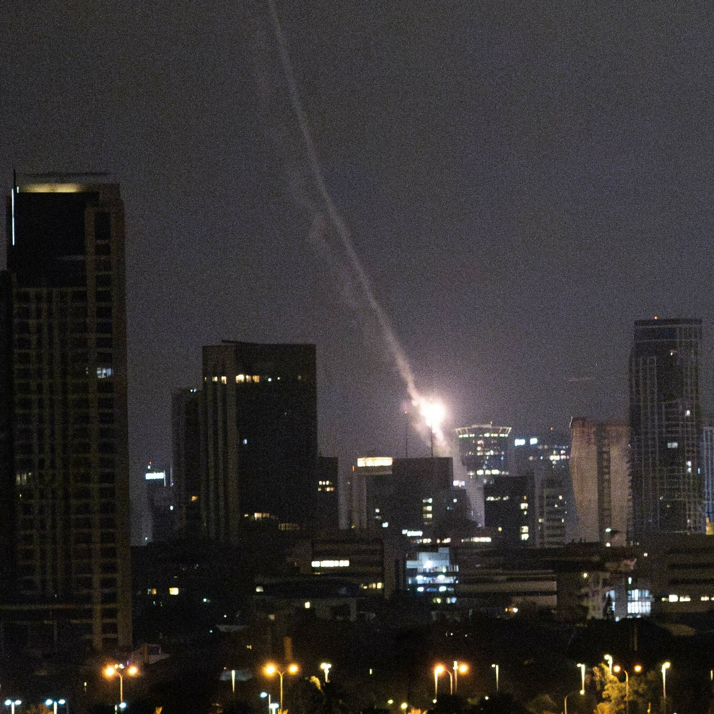 cover of episode The Air War Between Israel and Iran