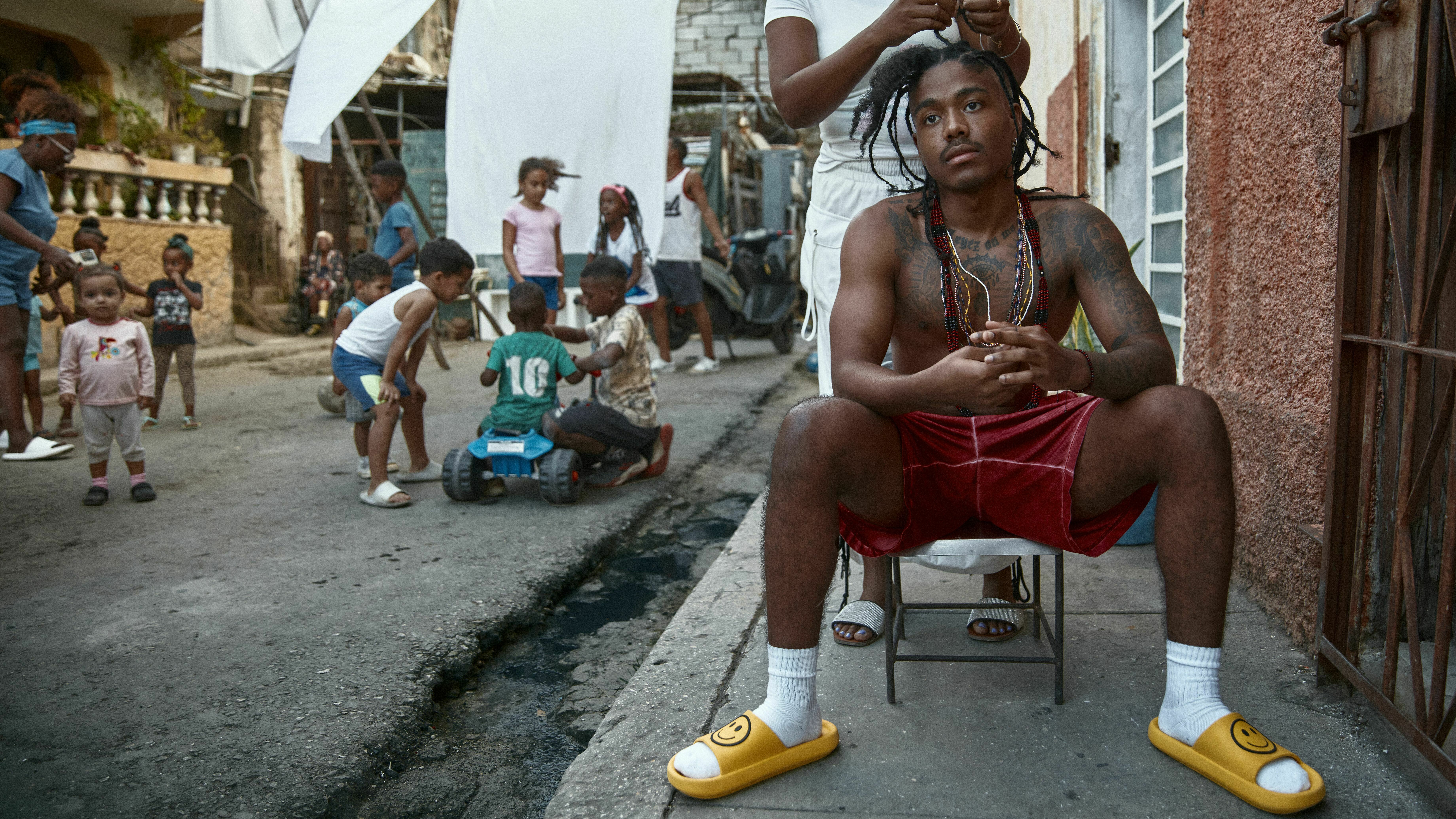 Bad Bunny gets political, Brazilian grooves from Brooklyn, Reparto ...