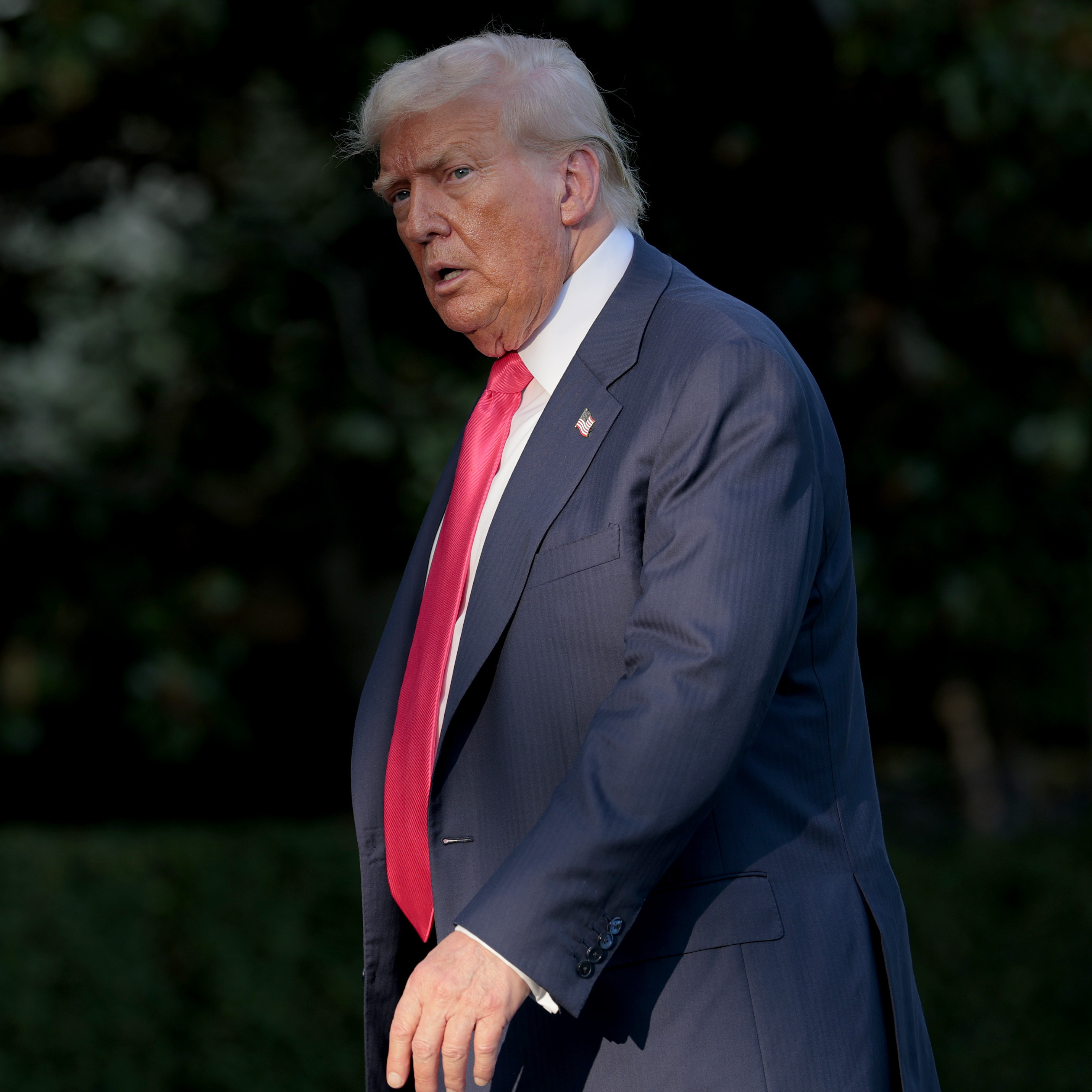 Trump threatens to sue 'Wall Street Journal' over article about his Epstein ties