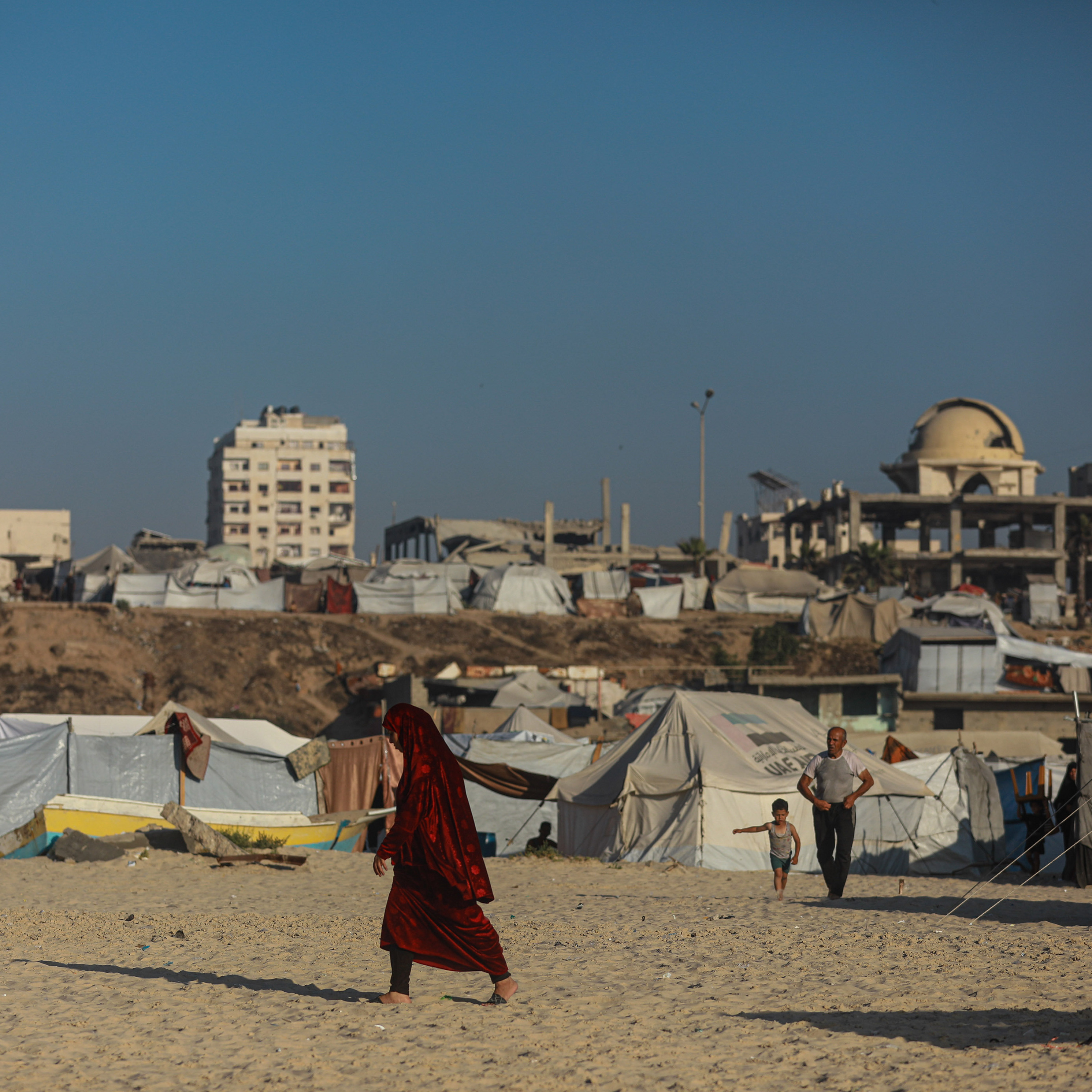 Israel Puts the Mediterranean Sea Off-Limits to Gazans. Protests in Ukraine.