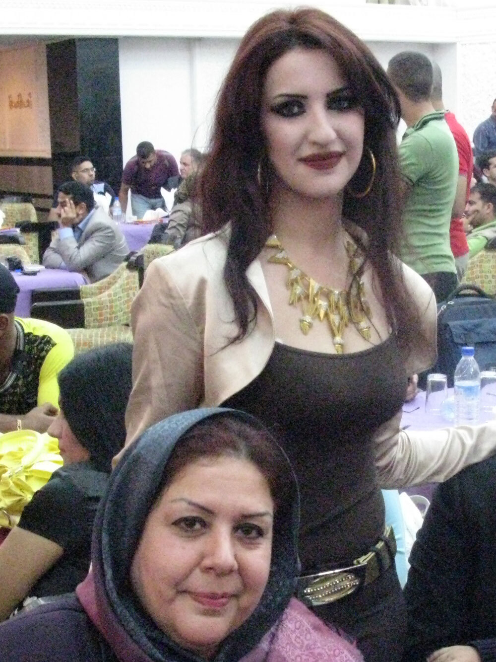 Contestant Samaa Sameer poses with her mother during the Miss Hunt Club pageant.