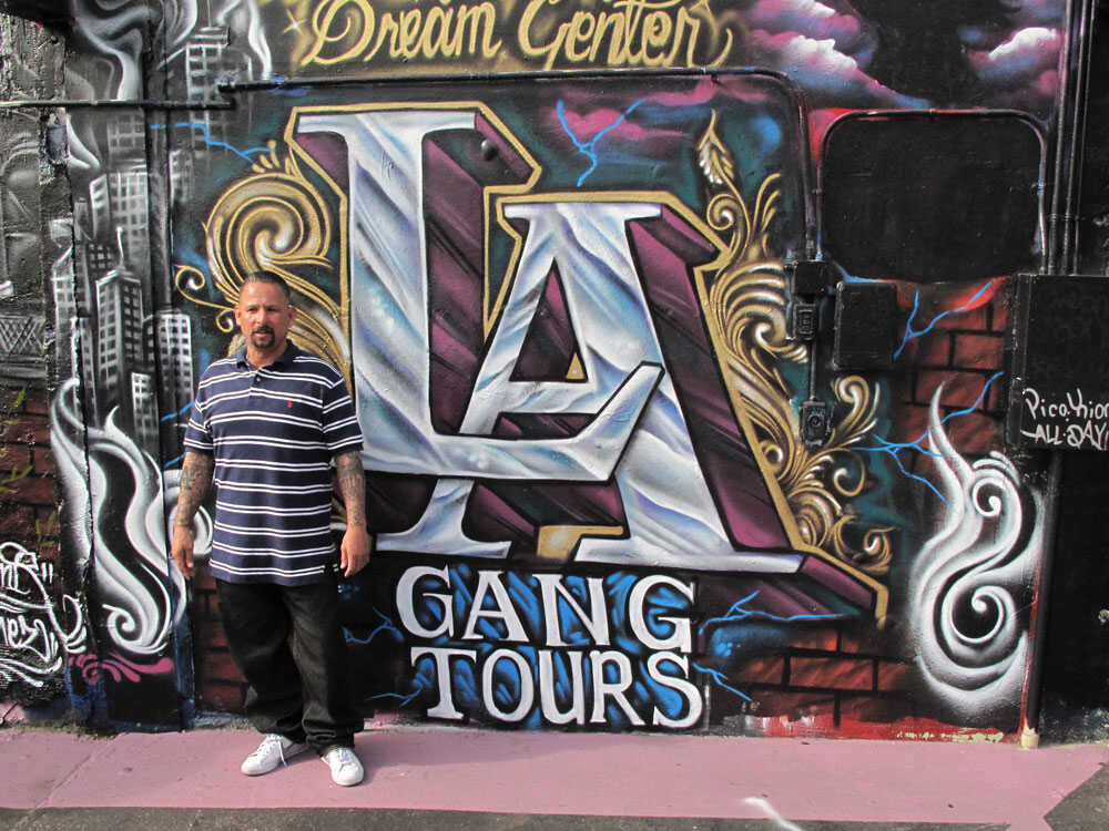 Los Angeles Gang Tour Puts A Twist On Drive-Bys photo