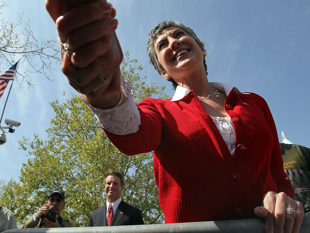 Carly Fiorina is hoping to knock California Democrat Barbara Boxer out of the Senate. (Getty Images)