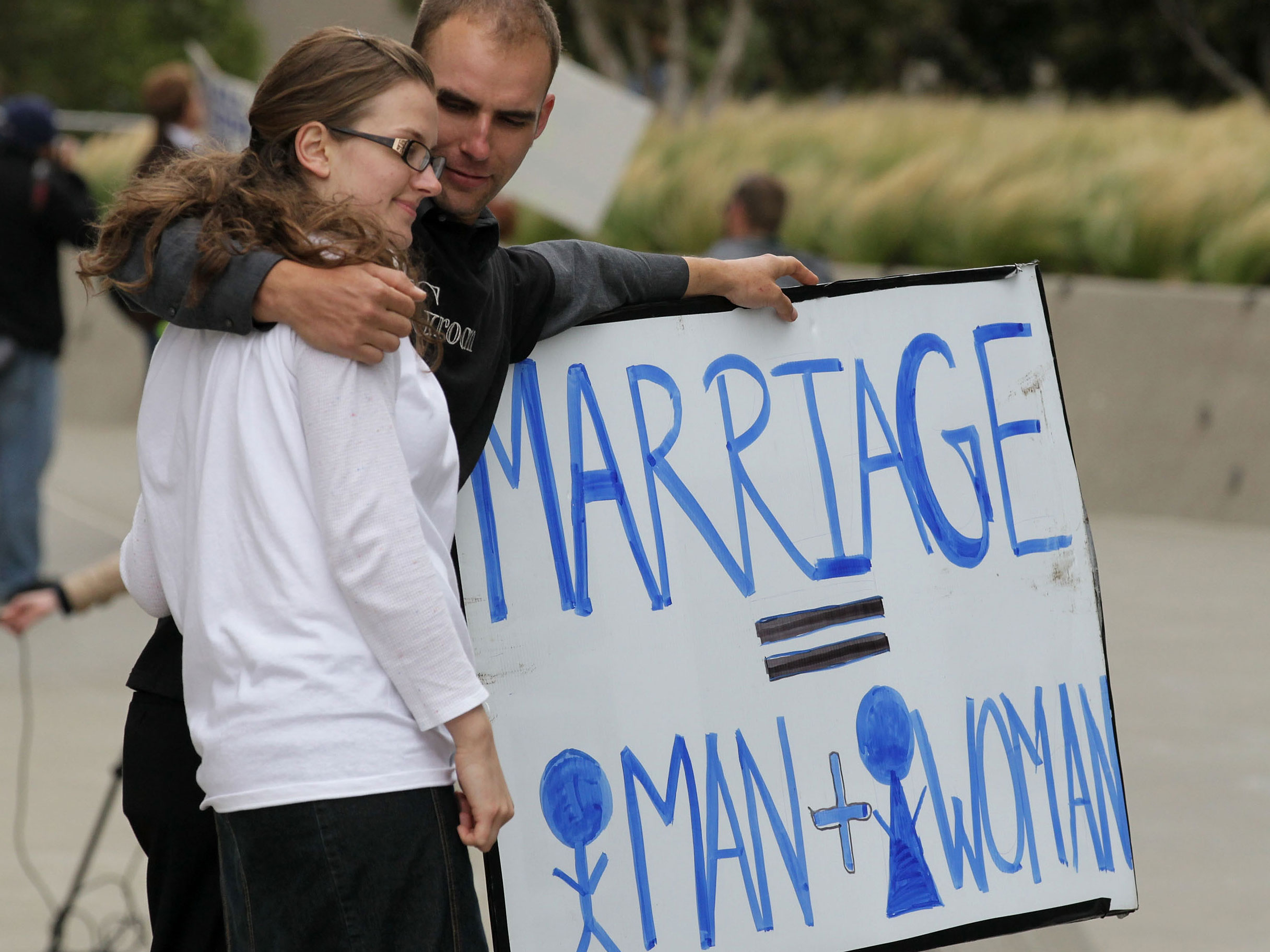 Gay marriage pros and cons debate