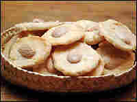 Manchego and Marcona crackers