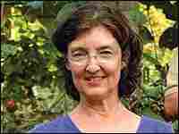 Barbara Kingsolver; Credit: Hank Daniel